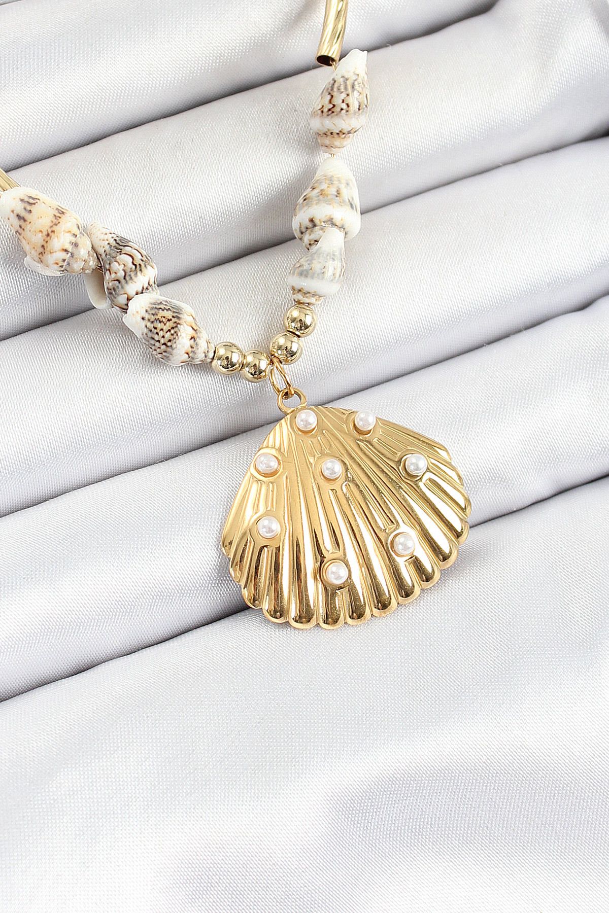 lumossia 316L Çelik Gold Renk Deniz Kabuğu Modelli Kadın Kolye