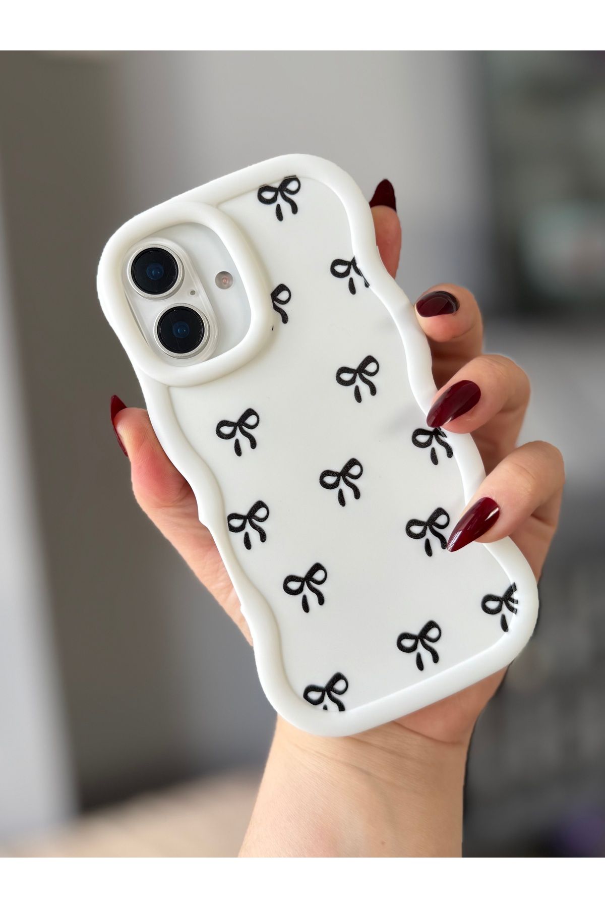 MirazTasarim IPHONE 16 FİYONK DESENLİ DALGALI KENARLI KILIF3