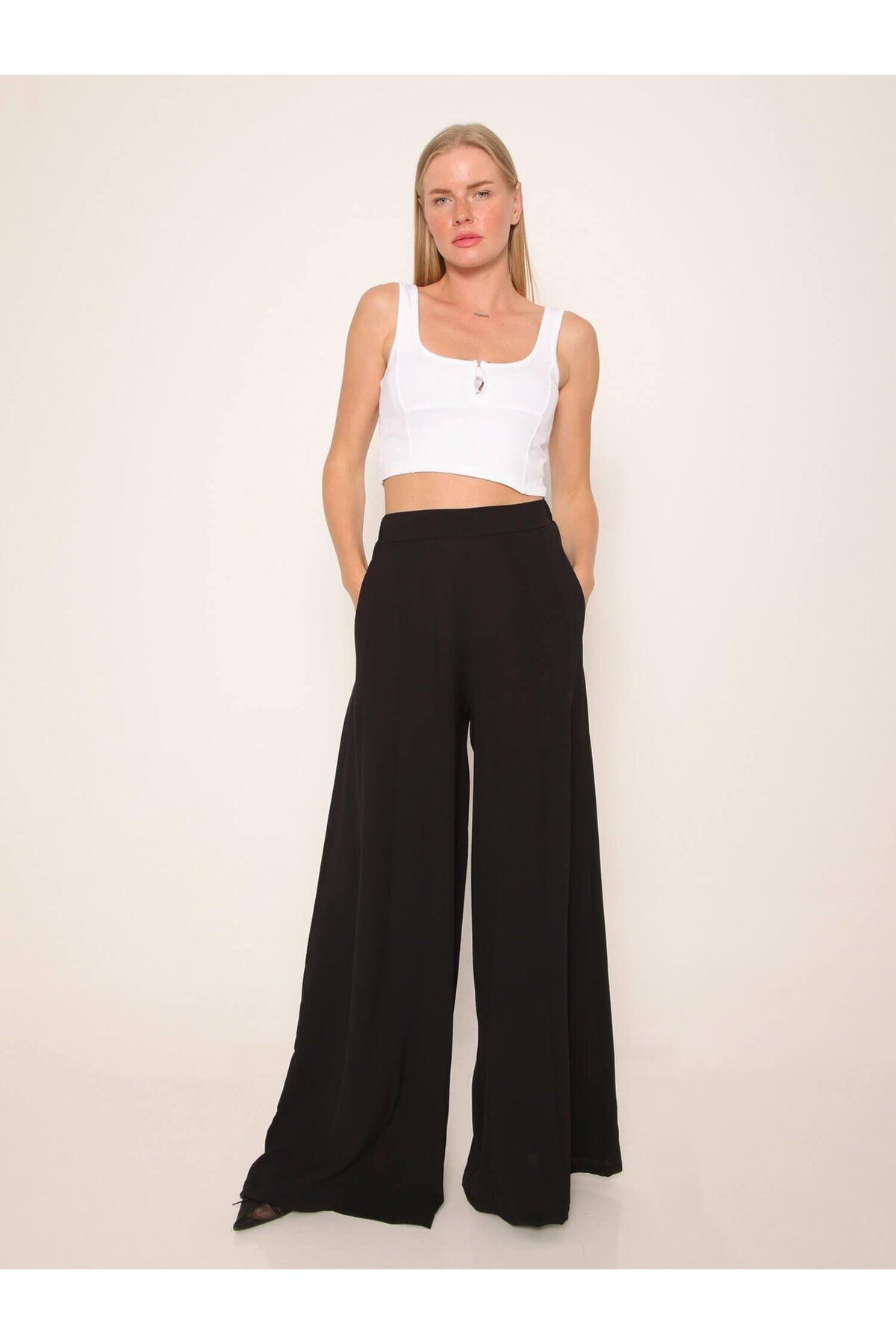 Coral Geniş Paça Pantolon Siyah