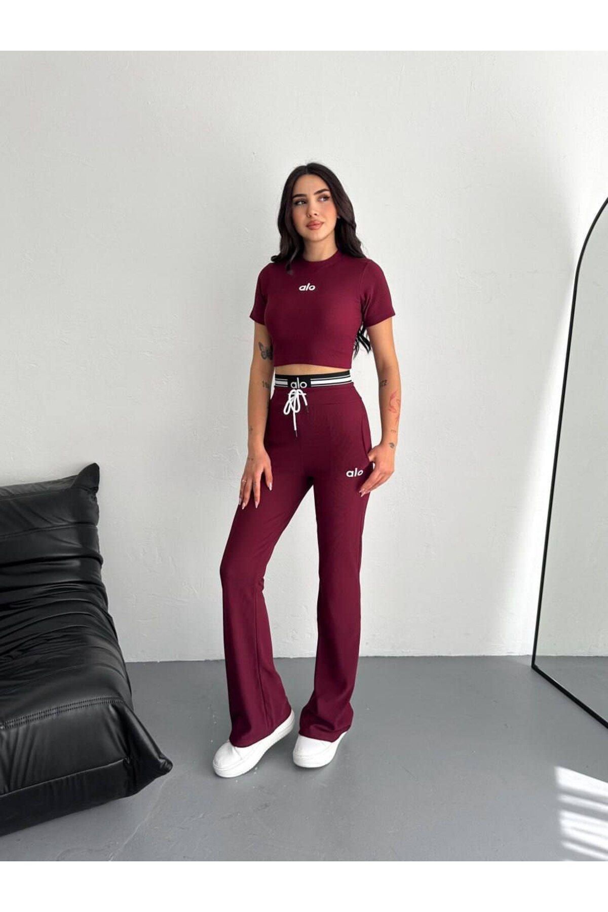Butik Beli Bağcıklı Alt Üst Takım