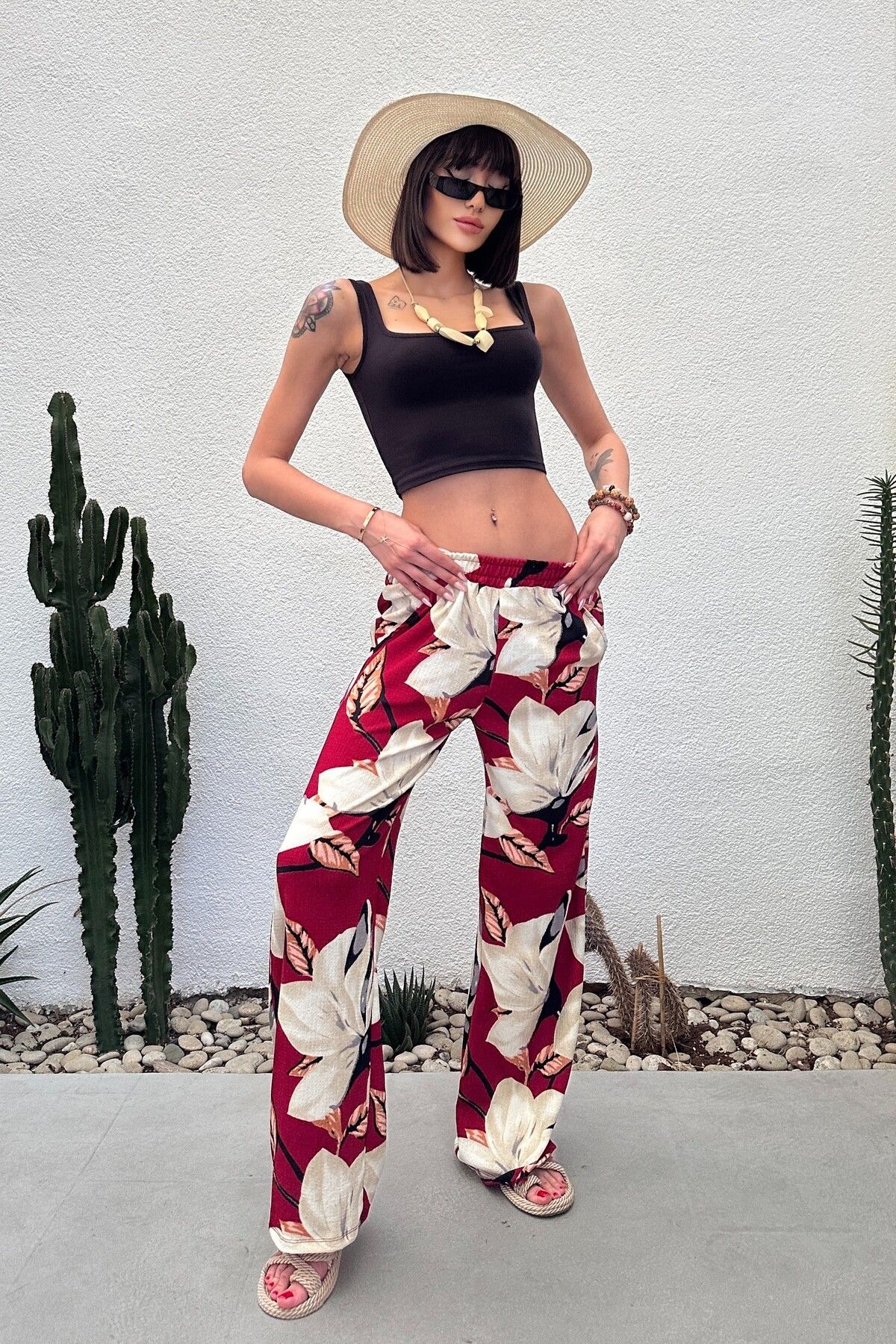 New Now-Leaf Patterned Palazzo Pants with Elastic Waist 4