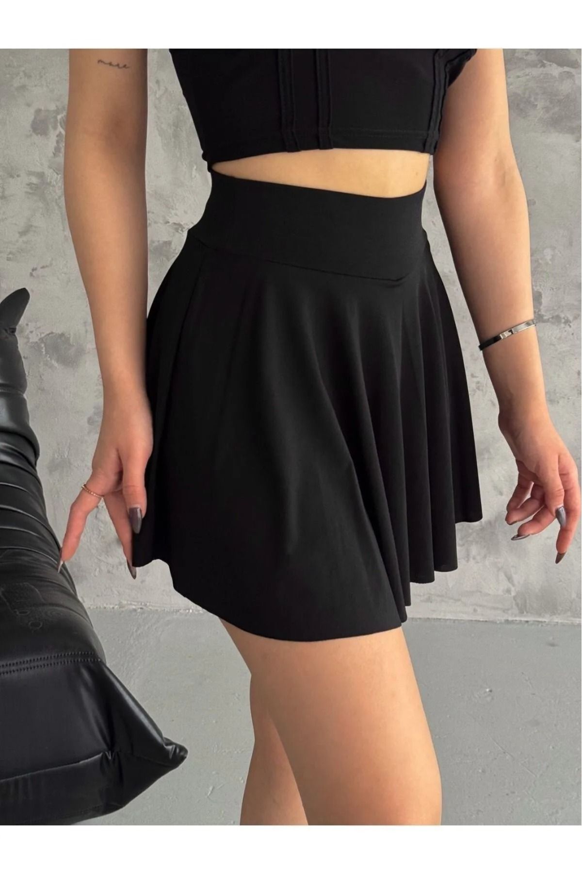 IŞILDA FASHION Kadın Dalgıç Kumaş Şortlu Etek