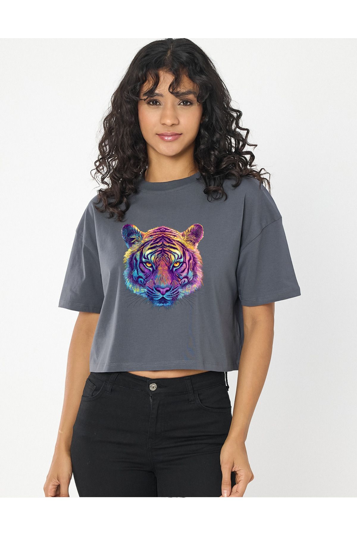 Windy Island Kadın Bisiklet Yaka Kaplan Baskılı Crop T-shirt