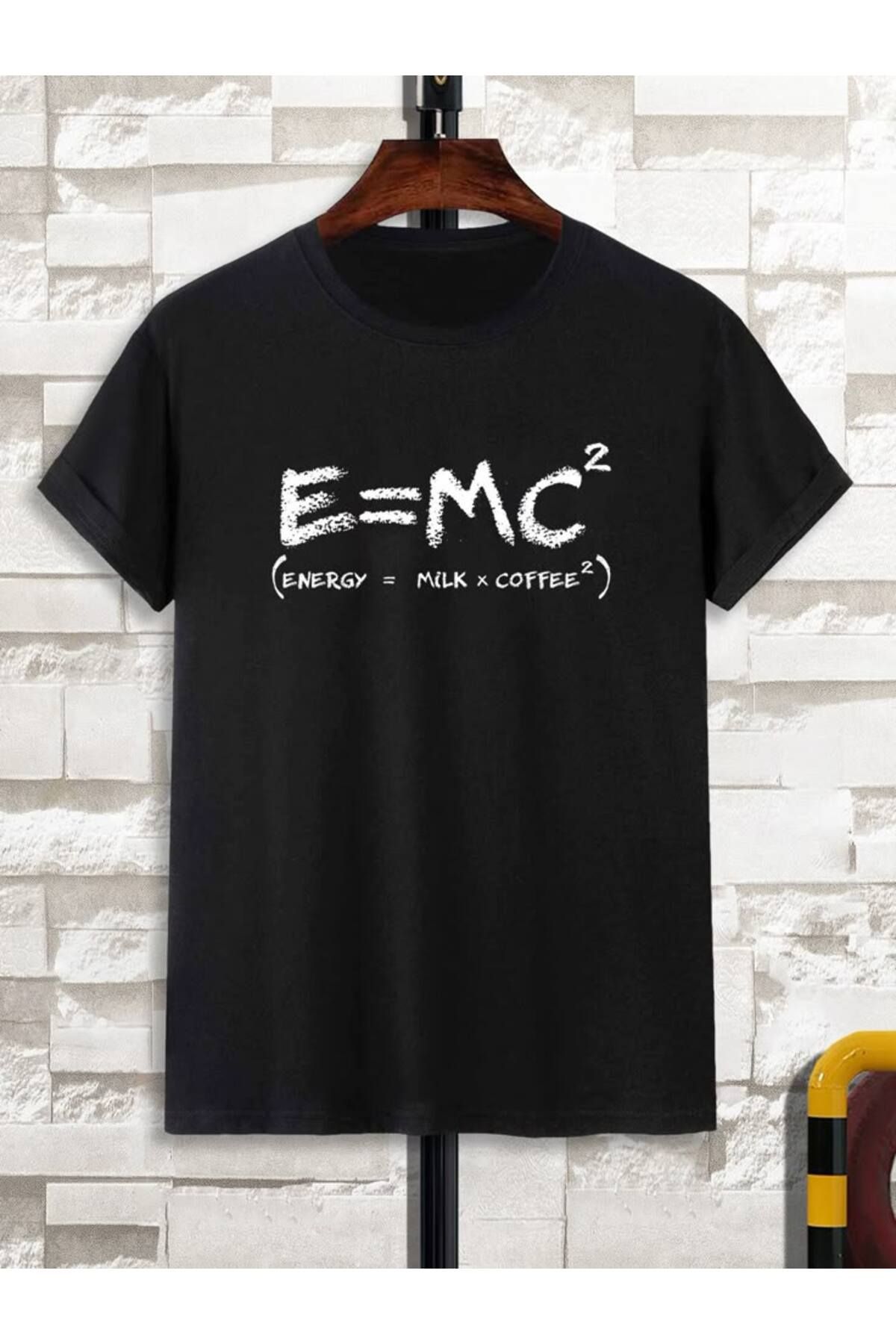 Gollinger E=MC² Baskılı Yuvarlak Yaka T-shirt - SİYAH