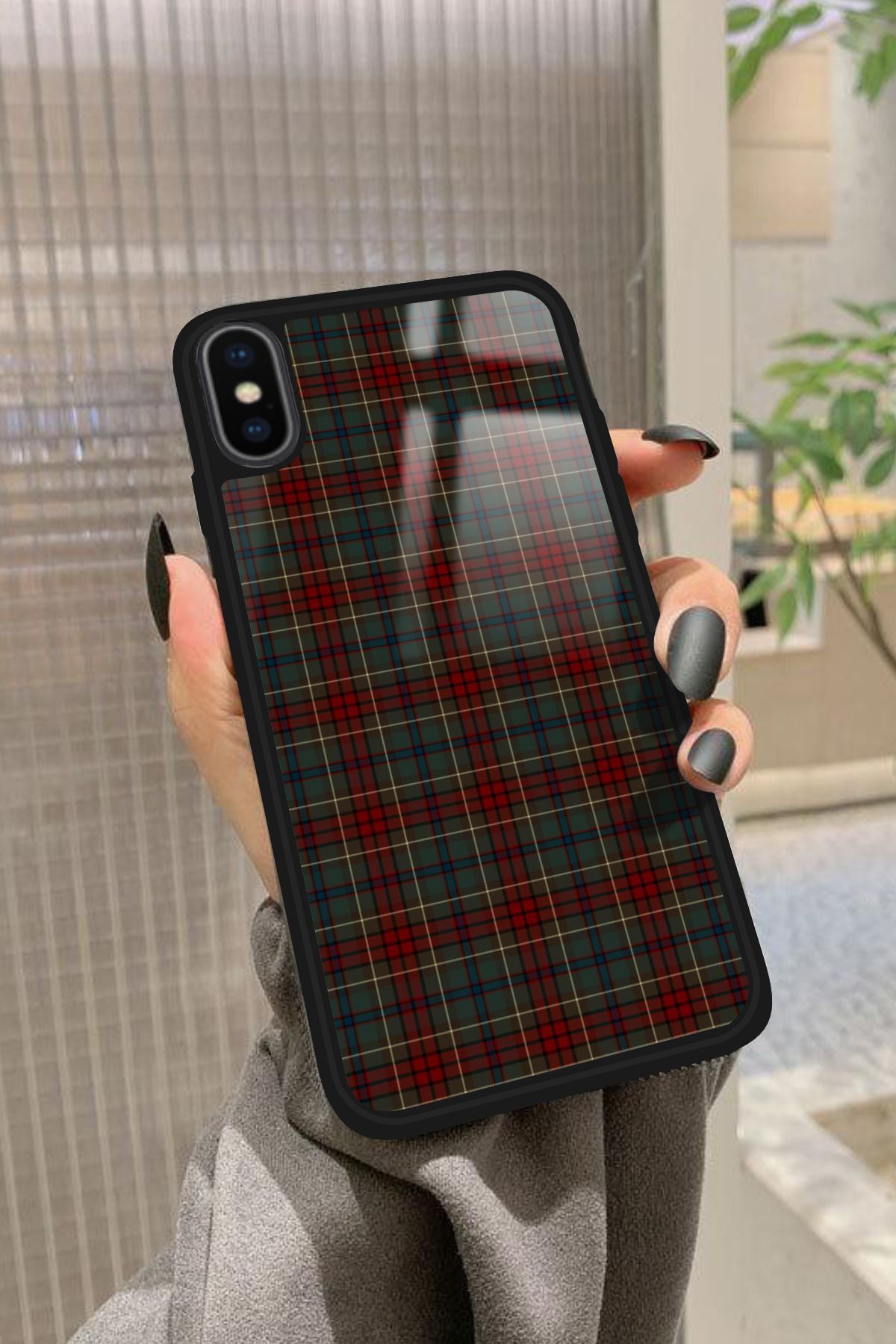 Snacase iPhone X Uyumlu Bordo Kare Tasarımlı Glossy Premium Kılıf
