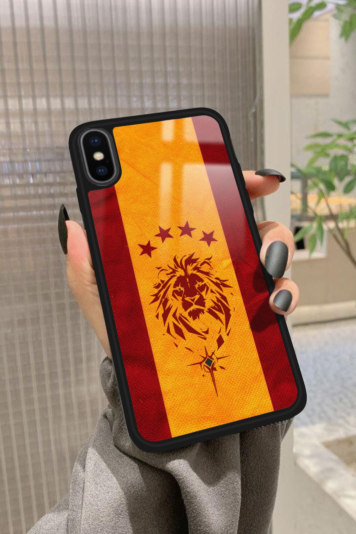 Snacase iPhone X Uyumlu Aslan Tasarımlı Glossy Premium Kılıf