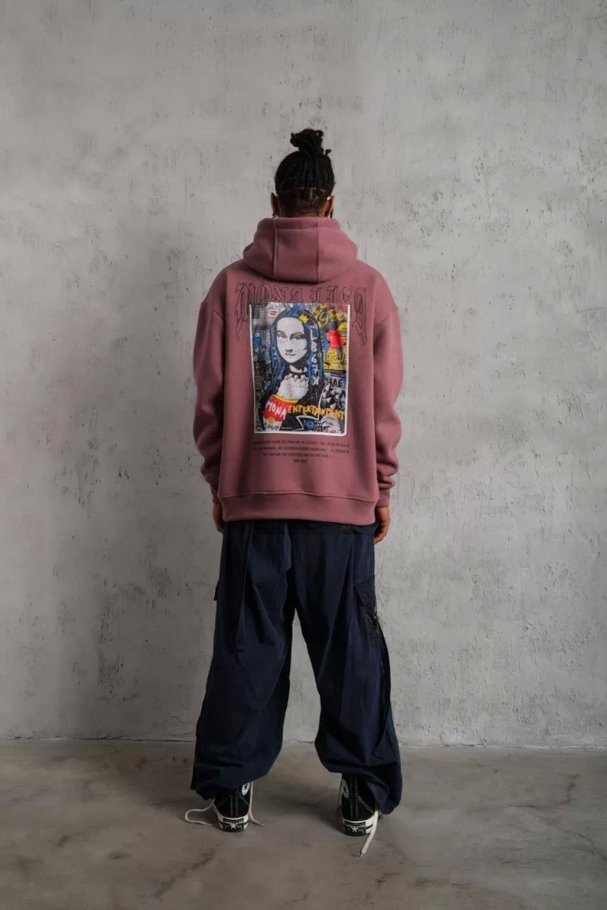 BÜŞRA TEZEL MODA Erkek Baskılı Kapüşonlu ve Kanguru Cepli Sweat - Gül Kurusu