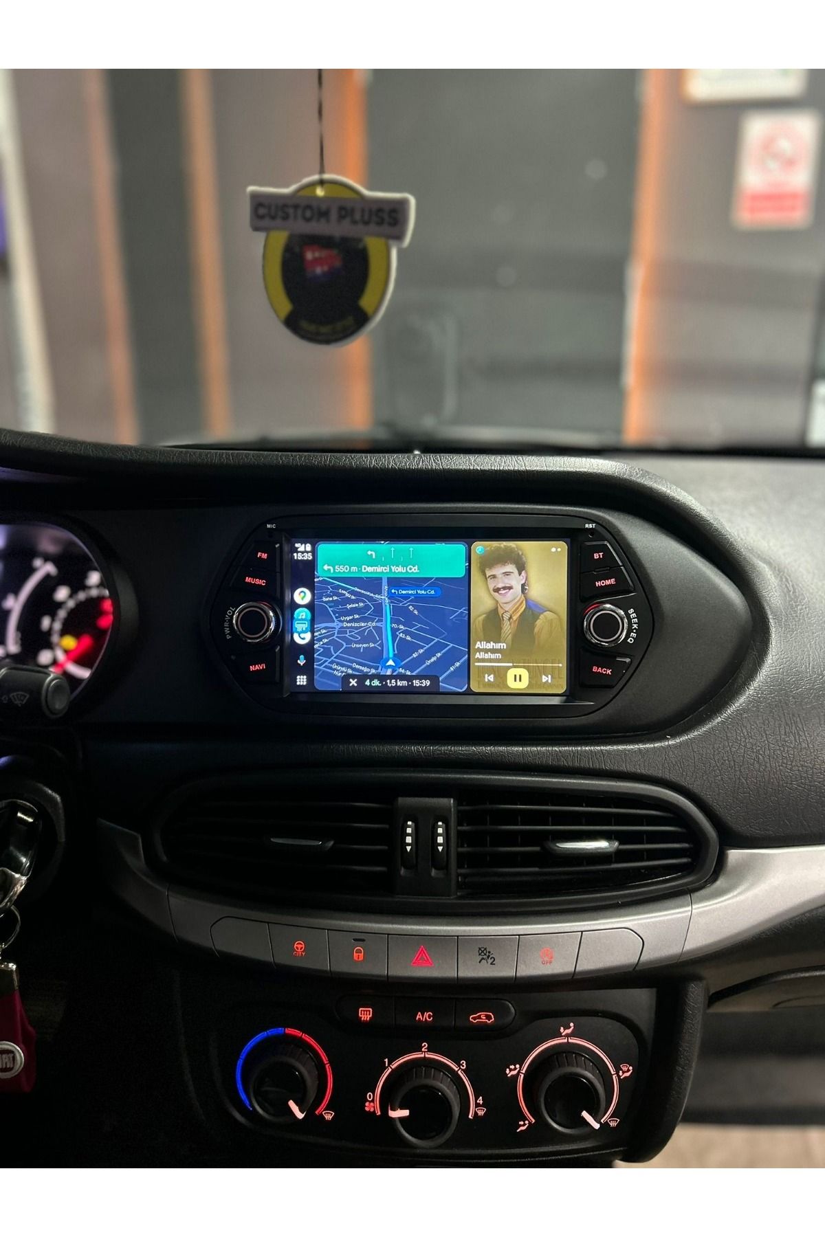 Custom Pluss FİAT EGEA UYUMLU ANDROİD 4 GB RAM 64 GB DAHİLİ HAFIZA 7İNÇ MULTİMEDYA KABLOSUZ CARPLAY GERİ GÖRÜŞ K