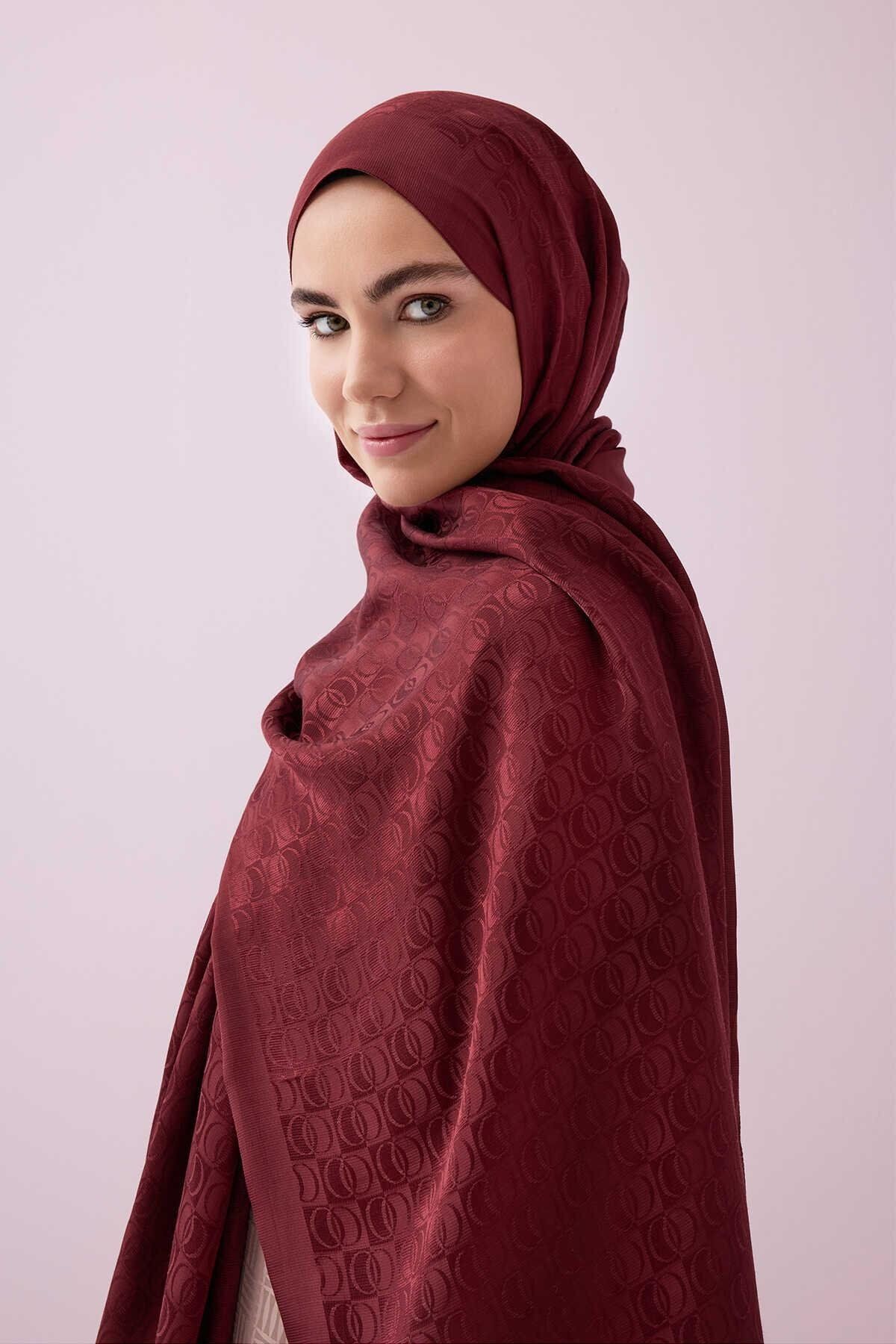 Imannoor Dama Logo Gri Shiny Jakar Şal 70x190