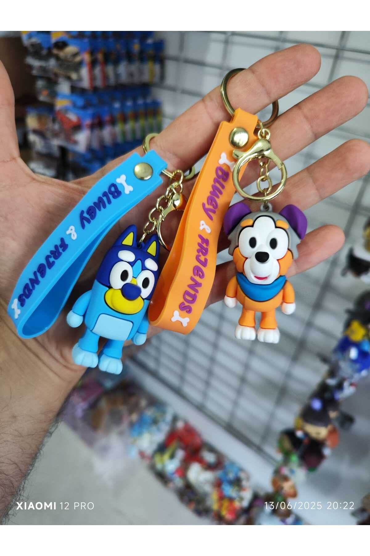 oyuncakçı savaş & europe shop Bluey karakterleri 2'li silikon anahtarlık seti yeni model serisi