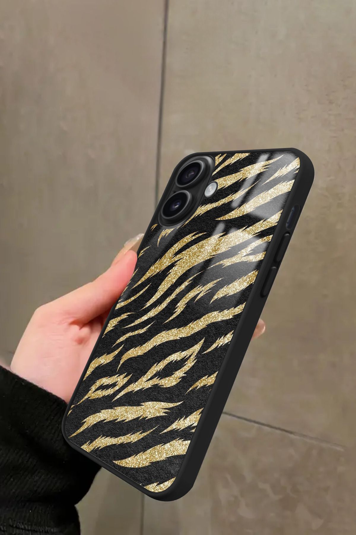 Snacase iPhone 16 Uyumlu Kahverengi Zebra Tasarımlı Glossy Premium Kılıf
