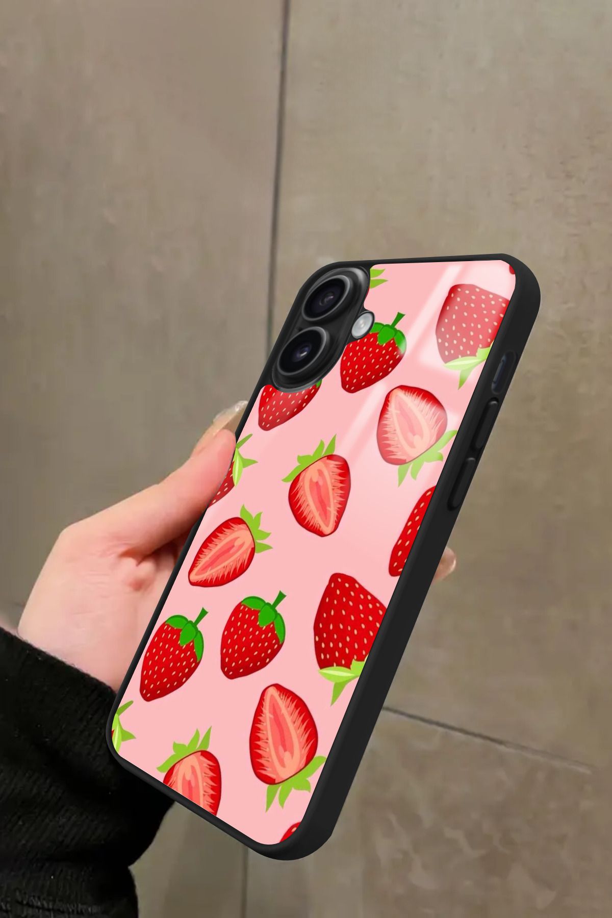 Snacase iPhone 16 Plus Uyumlu Çilek Tasarımlı Glossy Premium Kılıf