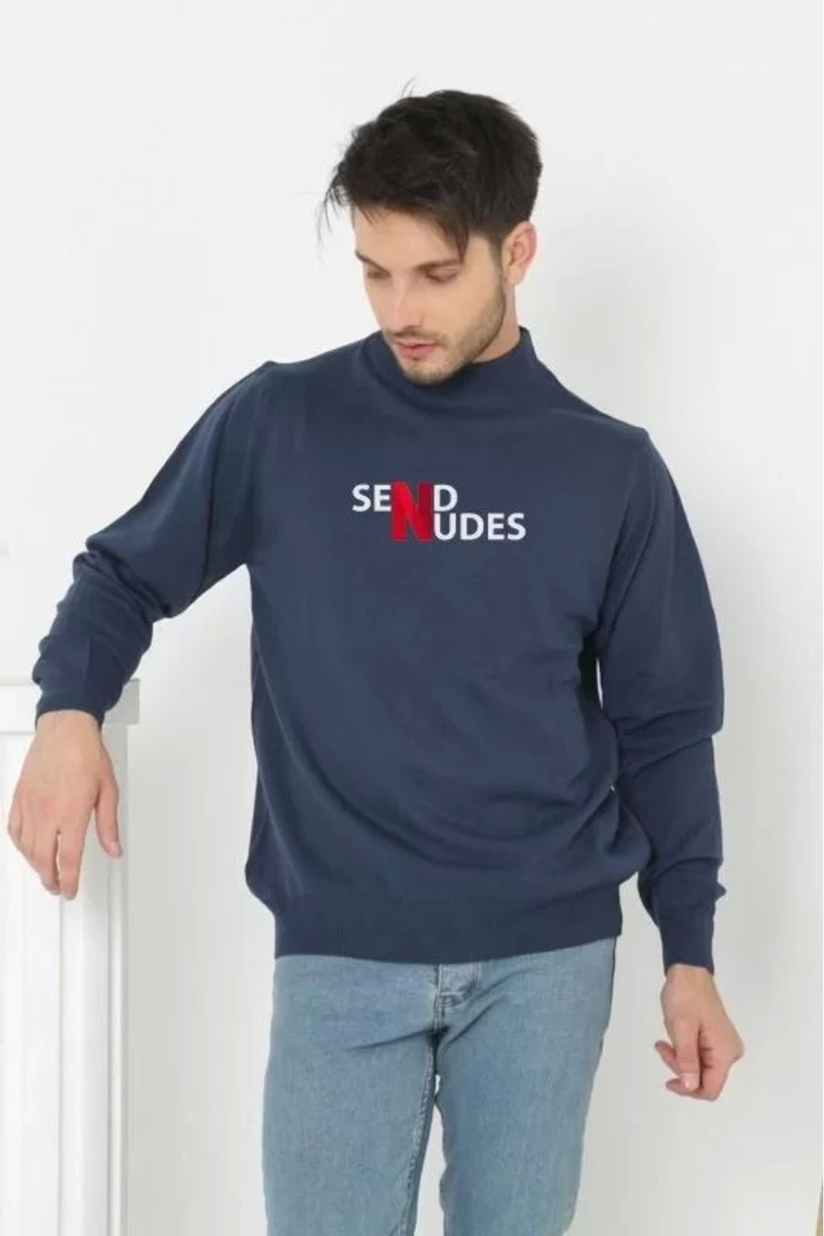 BÜŞRA TEZEL MODA Unisex Yarım Boğazlı Baskılı Dokuma Triko - Indigo
