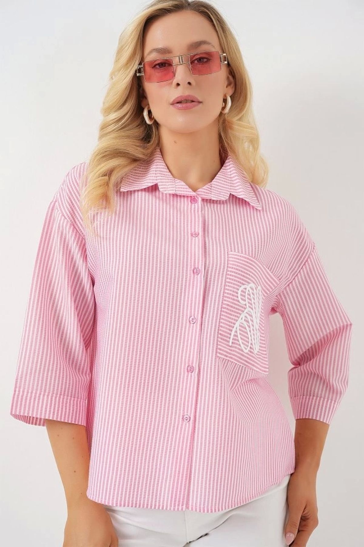 Butik Tek Cep Nakışlı Gömlek 20328 - Pembe