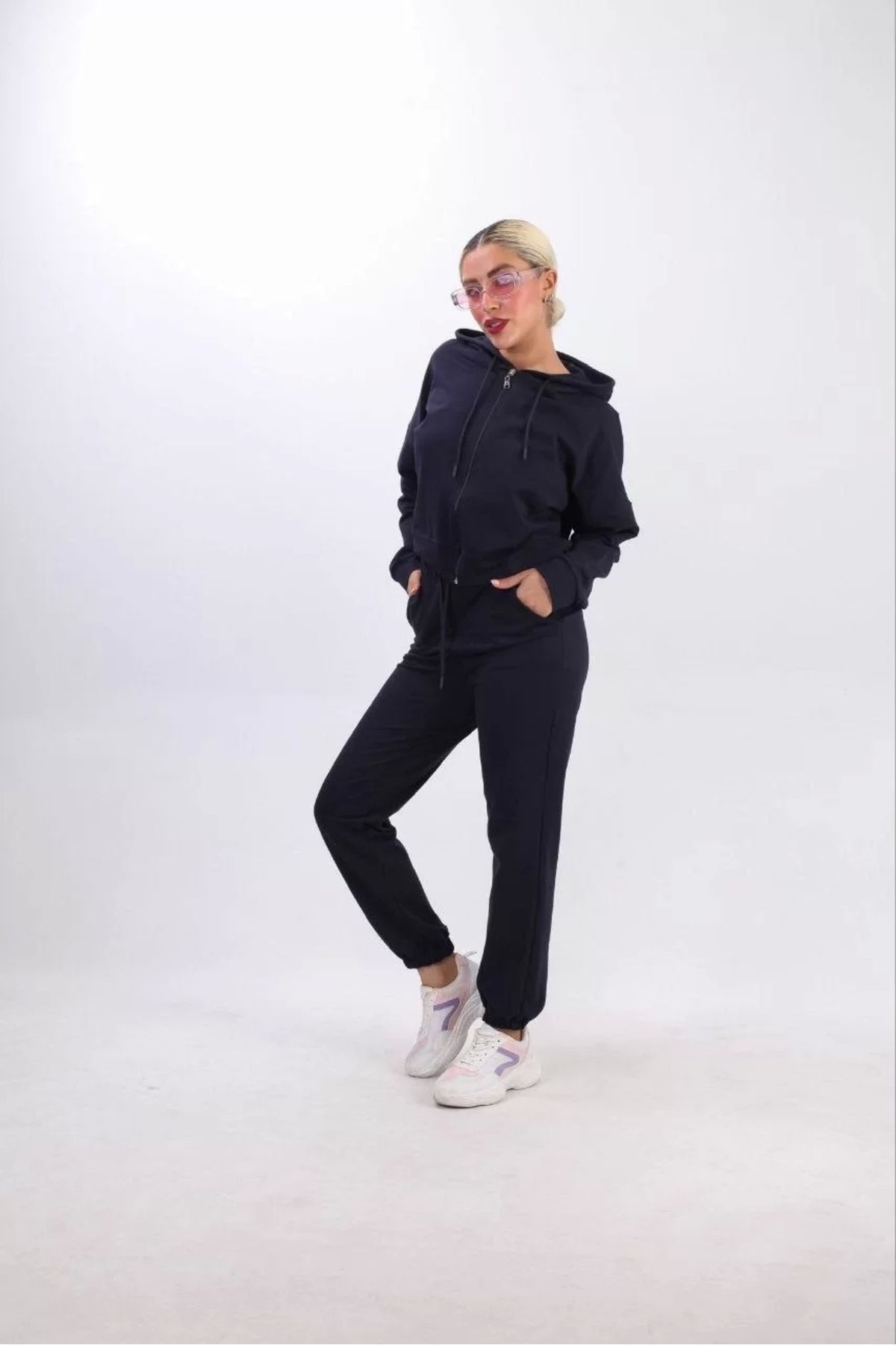 BÜŞRA TEZEL MODA iki iplik Kapüşonlu Fermuarlı Crop Oversize Hırka Takım- Lacivert