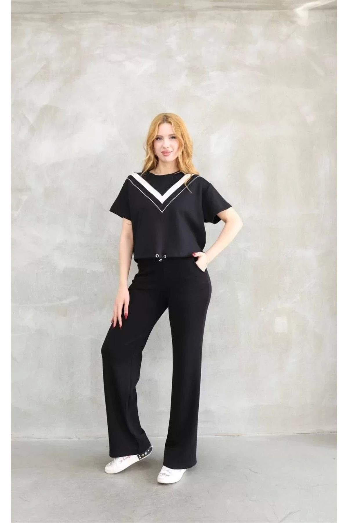 isez-Osy Modal Soft Textured Fabric Crew Neck Short Sleeve Set with Patchwork Detail - Black 4