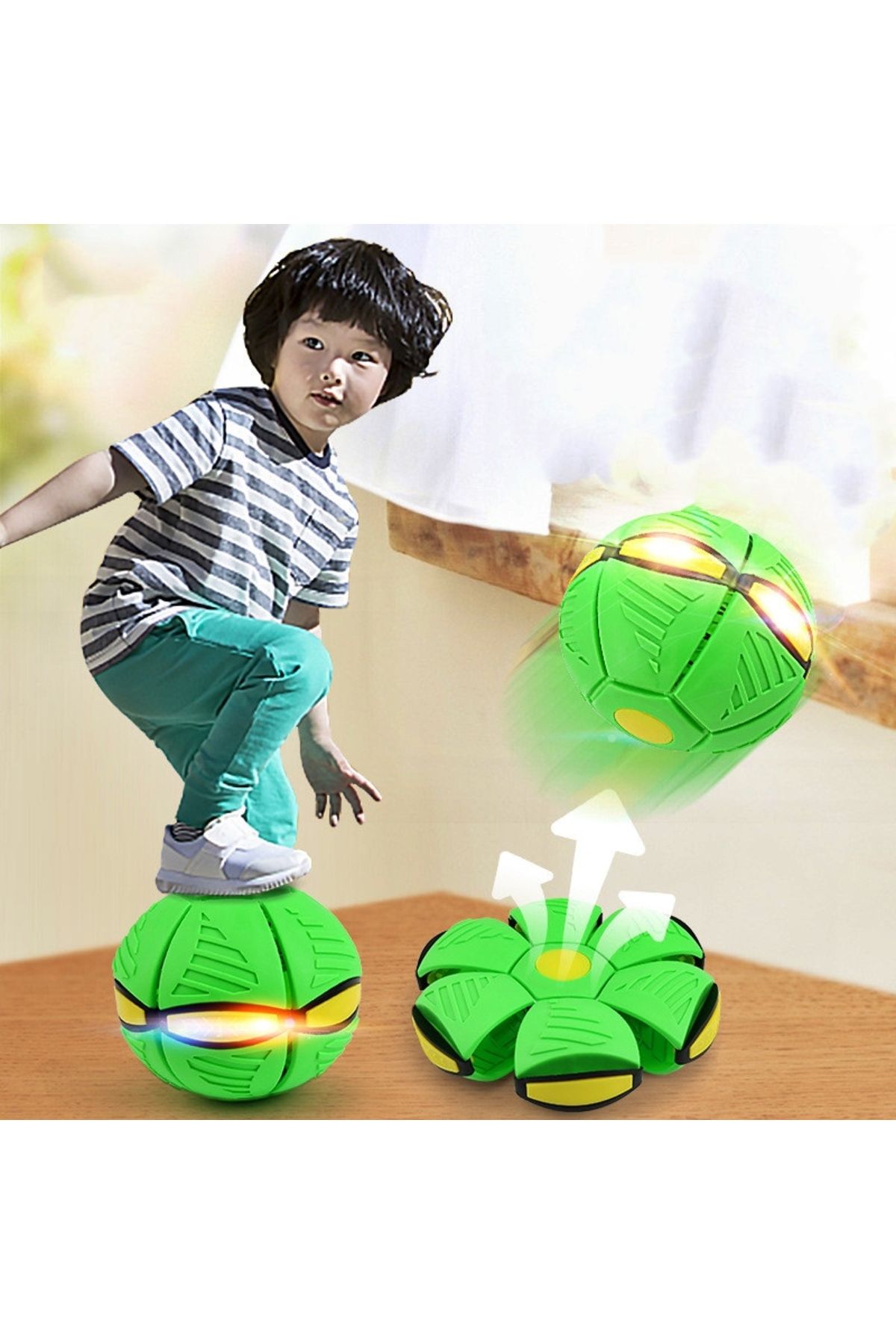 Boldy Işıklı Ufo Ball - Uçan Top - Magic Ball - Eğlence Topu - Uçan Frizbi - Pet Oyun Topu -Oyun Disk Topu