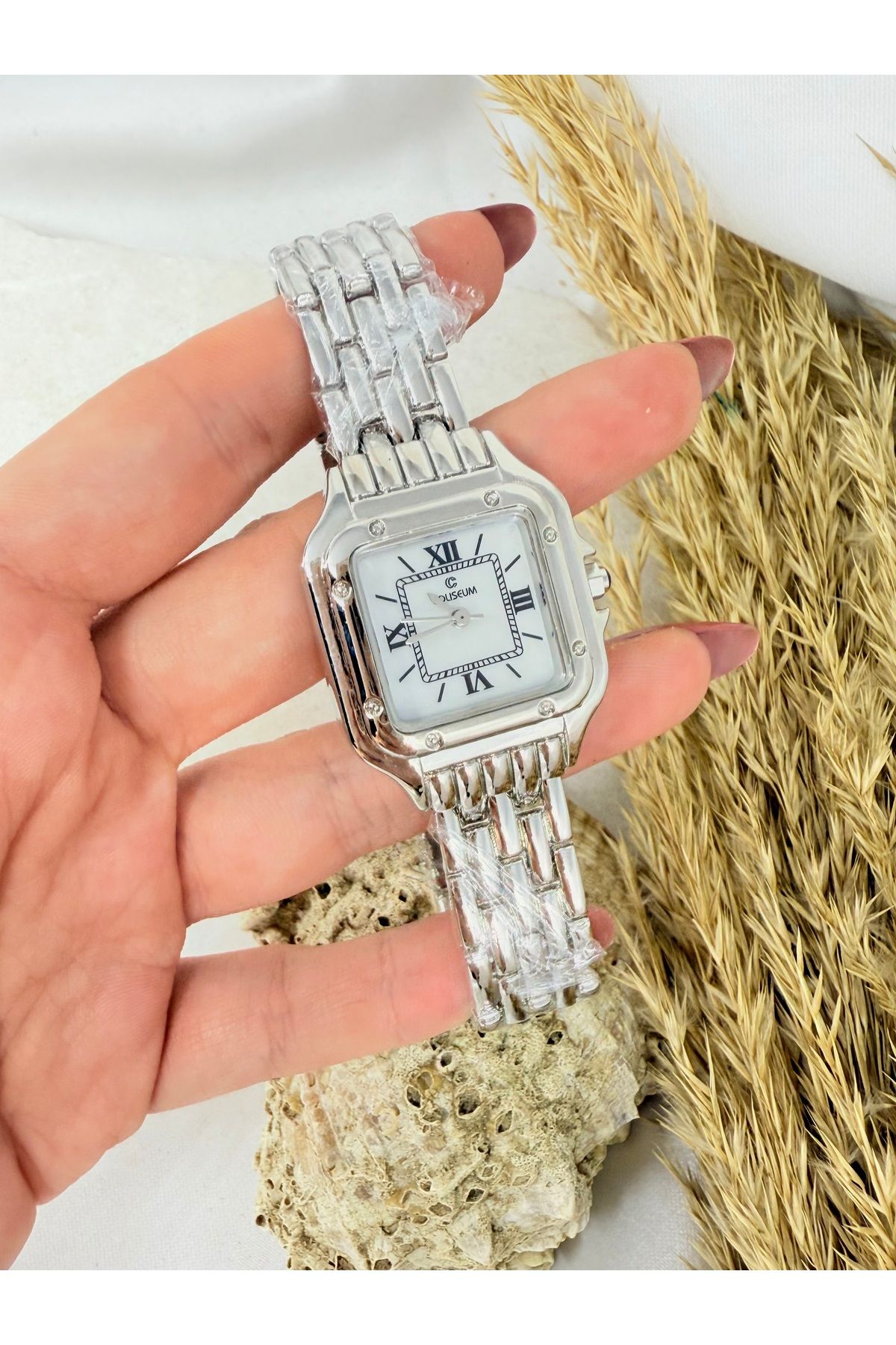 TD TRENDDURAGI Retro Vintage Kare Roma Rakamlı Gümüş İçi Beyaz Kadın Kol Saati