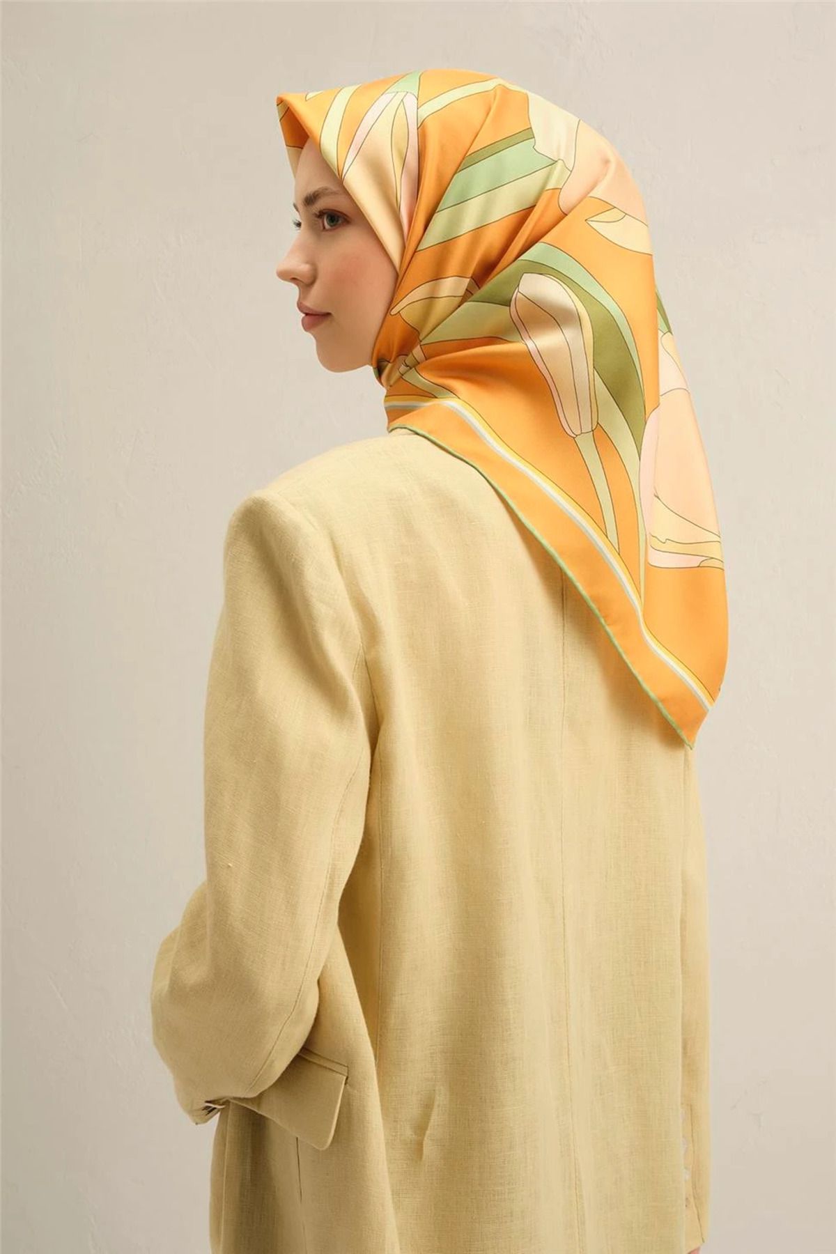 Armine Çiçek Desenli Saf İpek Sura Eşarp -9302D -50