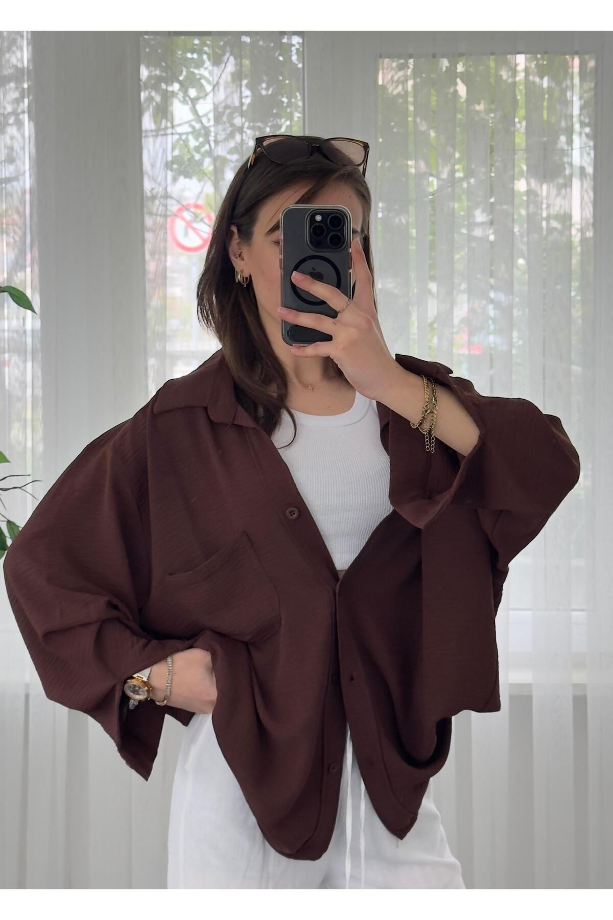 LUVESSE Kahverengi İthal Ayrobin Tek Cepli Oversize Gömlek