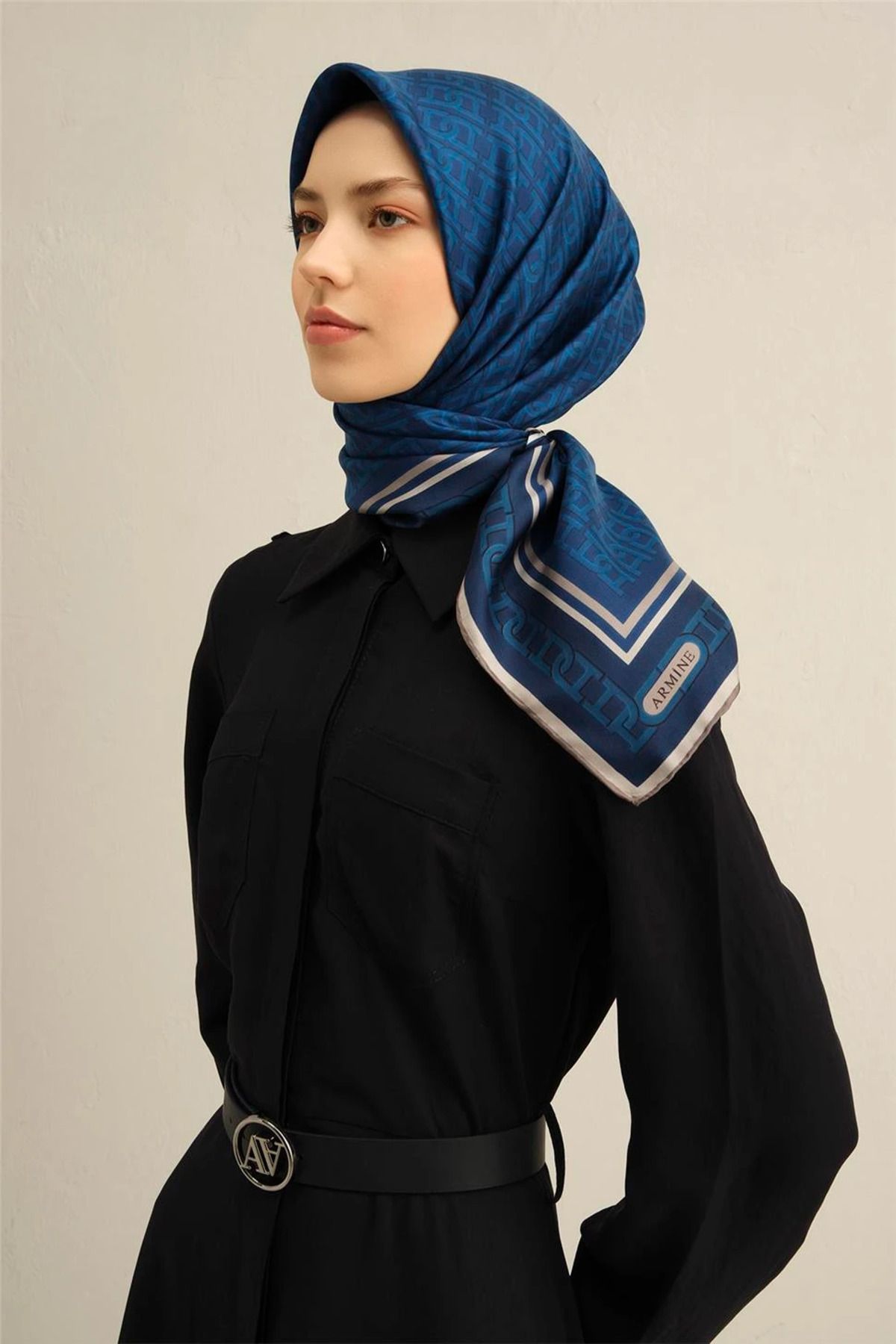 Armine Soyut Desenli Saf İpek Sura Eşarp -9301D -85
