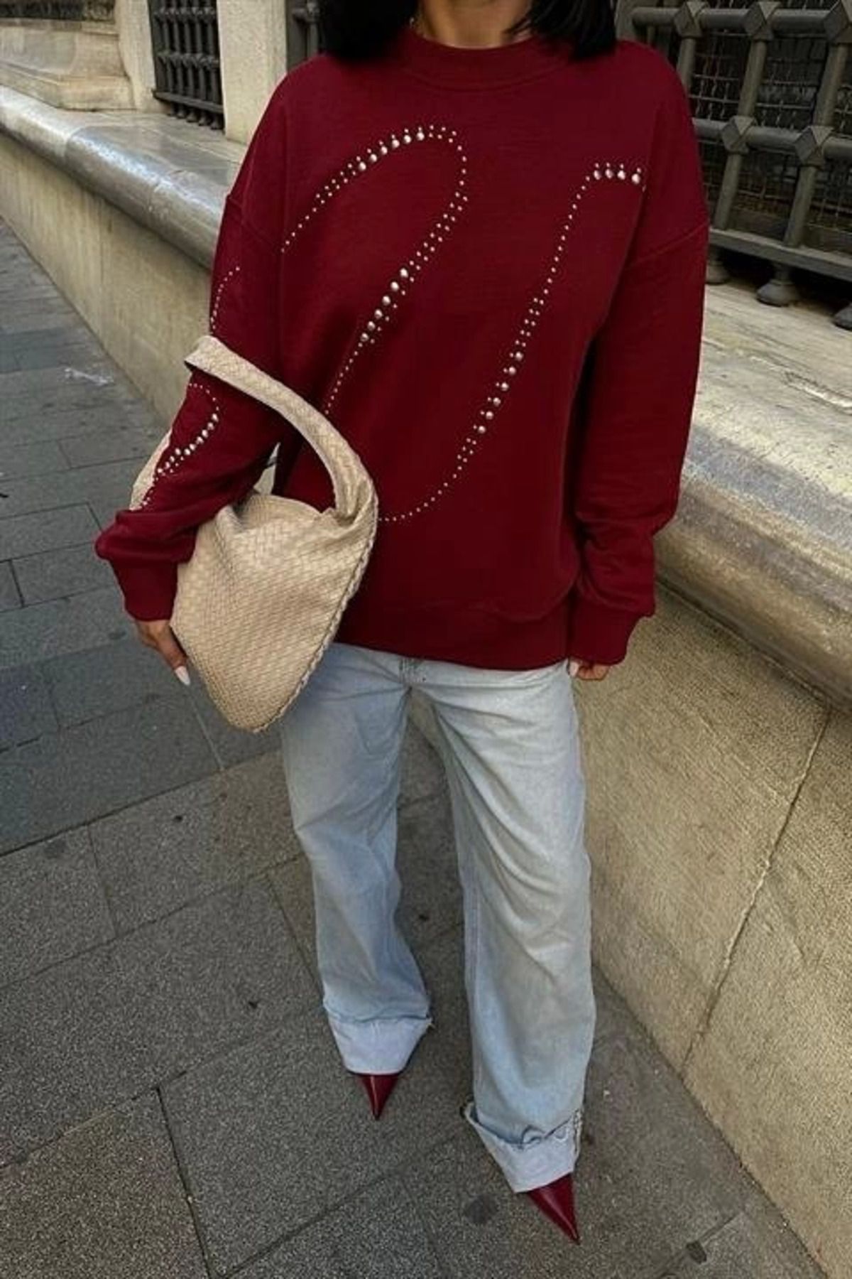 Omarı Gümüş Taşlı Sweatshirt 8052