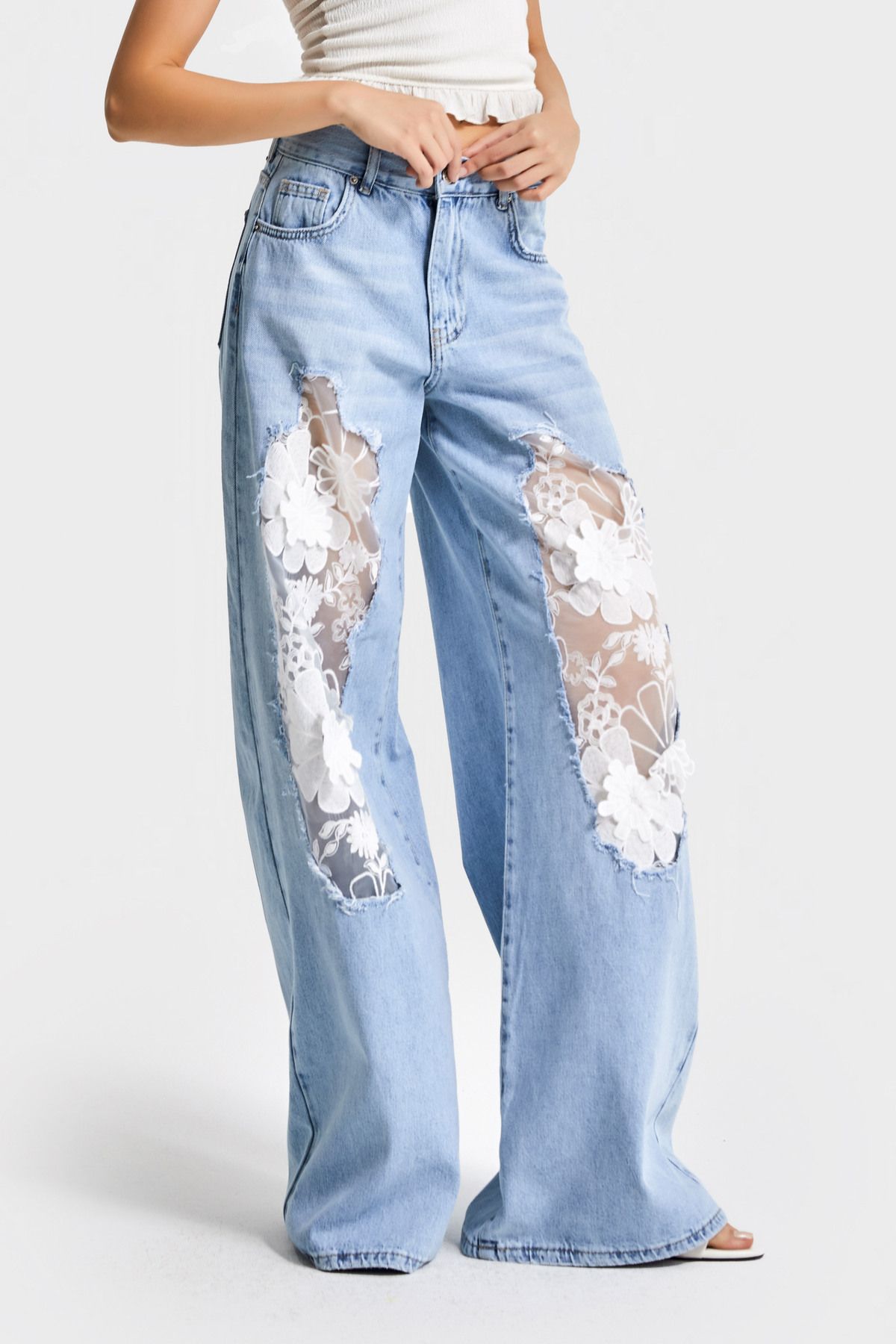 its basic Kadın Mavi Renk 12s5-27 Palazzo Fit Çiçekli Tül Dantel Detaylı %100 Koton Özel Tasarım Denim Jean