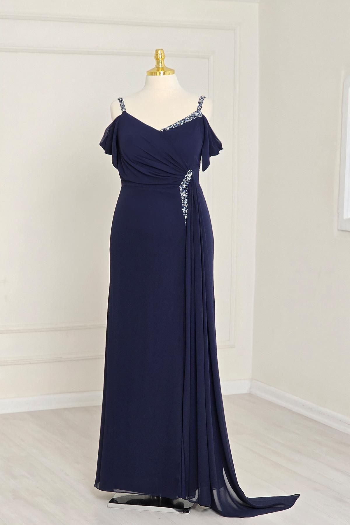Yonca Moda Evi Lacivert Şifon Taş Askılı Drapeli Yırtmaçlı B.Beden Abiye 0604