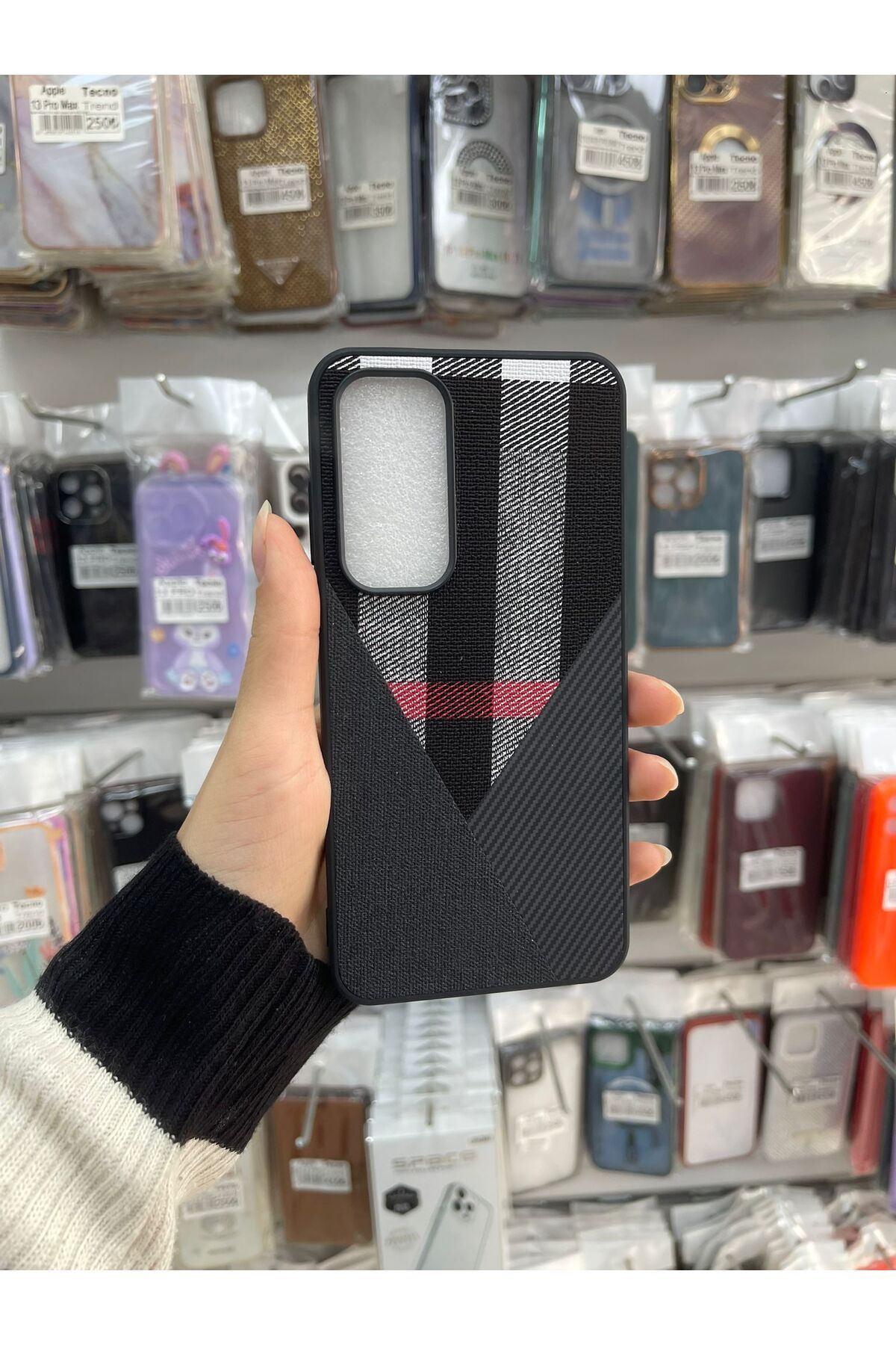 TECNOTREND Galaxy S24 FE KUMAŞ DOKULU DERİ DESENLİ SİLİKON KILIF