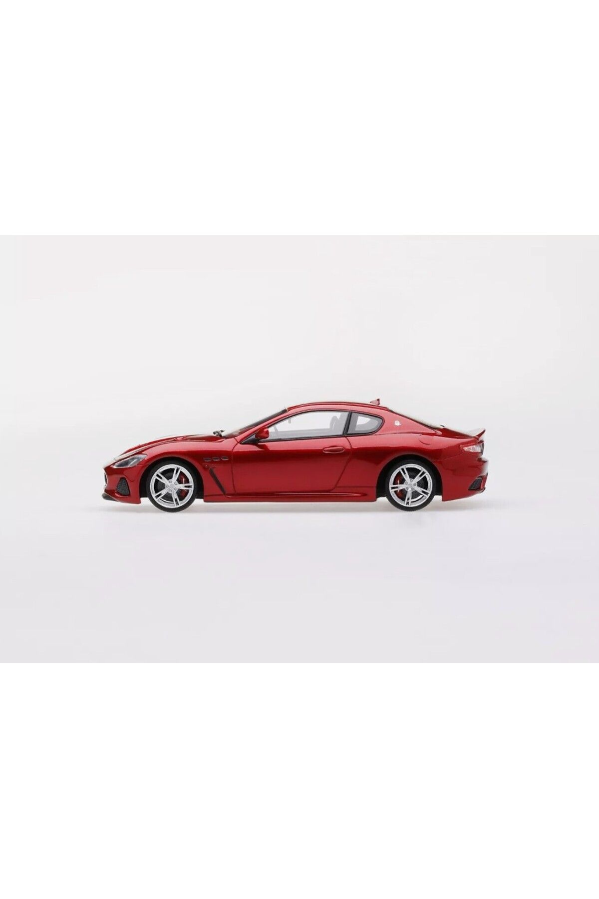 Butik TrueScale Miniatures (TSM Model) Maserati GranTurisma MC Rosso Trionfale Diecat (Koleksiyon)