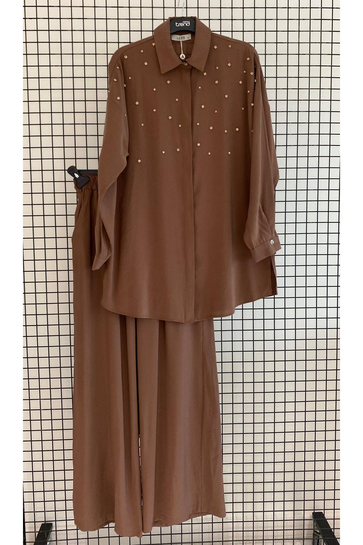 Armine Gizli Düğmeli Işıltılı Taşlı Modal kumaş Yazlık Tunik-Pantolon Takım
