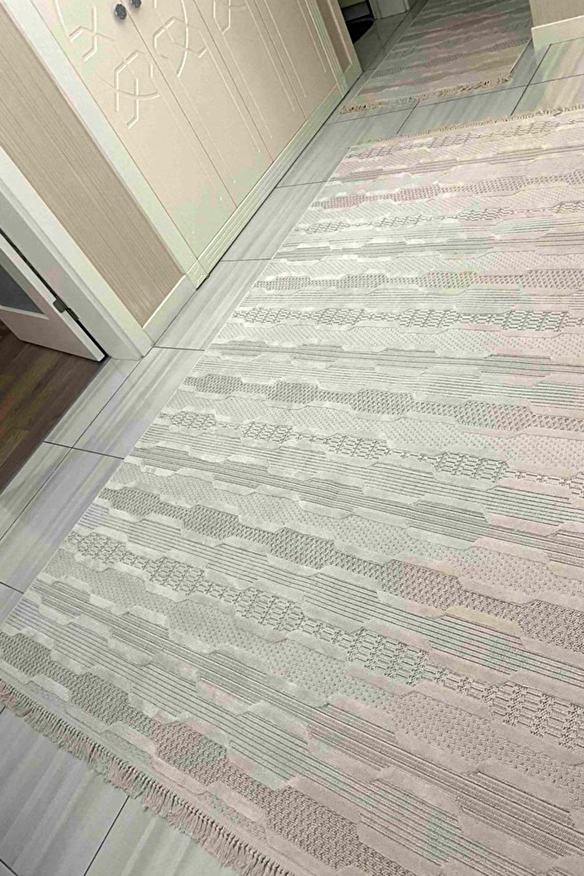 Has Halı Minoa 8801 Krem - Salon, Koridor (Yolluk), Mutfak, Antre, Yatak ve Oturma Odası Halısı