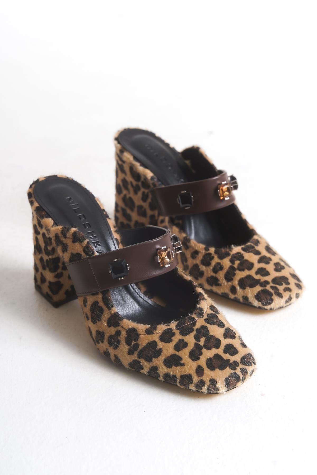 Niloshka Leopar Taşlı Kadın Terlik