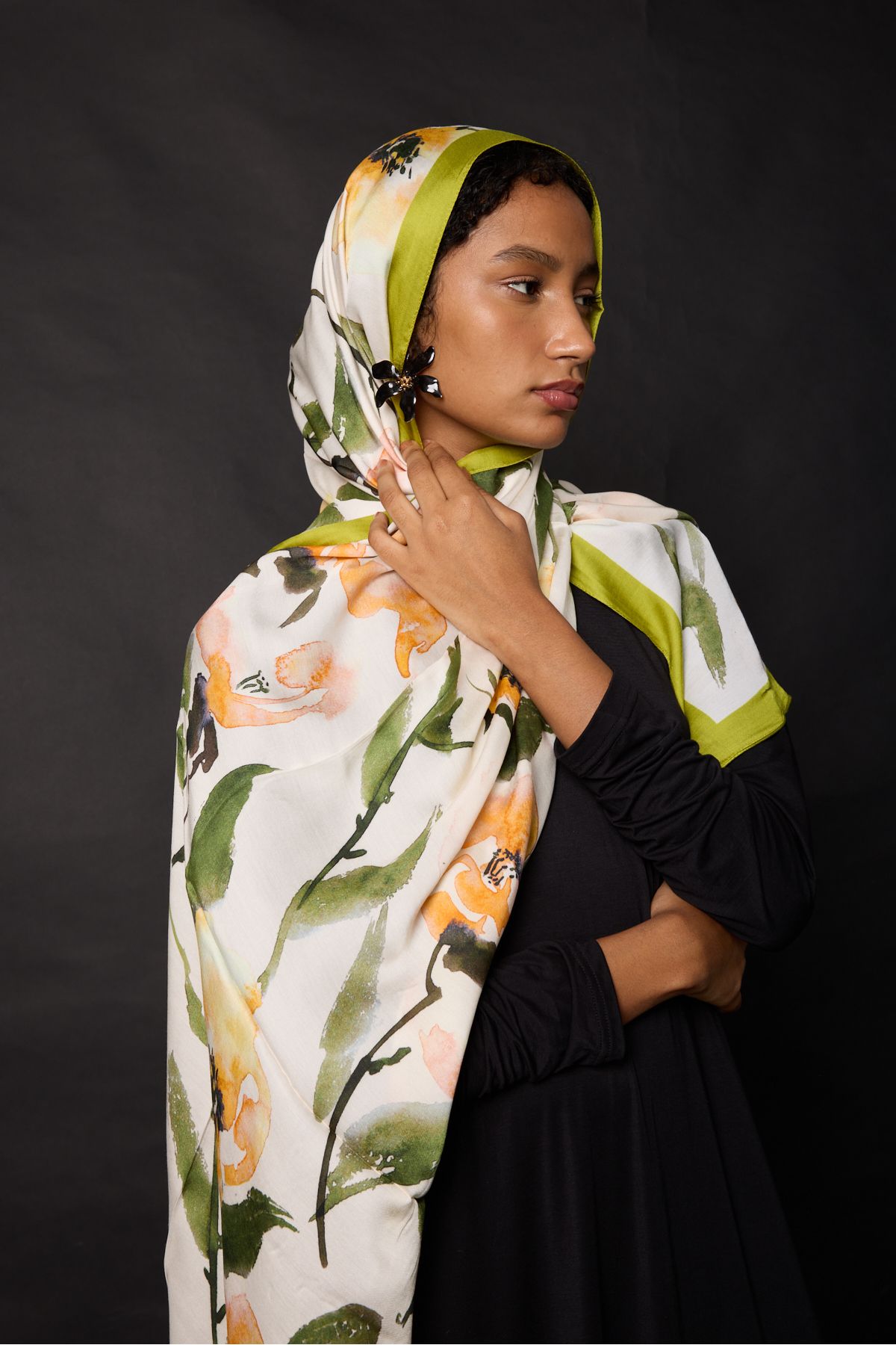 TUA İPEK Organic Viscose İpeği İNCİRA ŞAL - FLoral Desenli