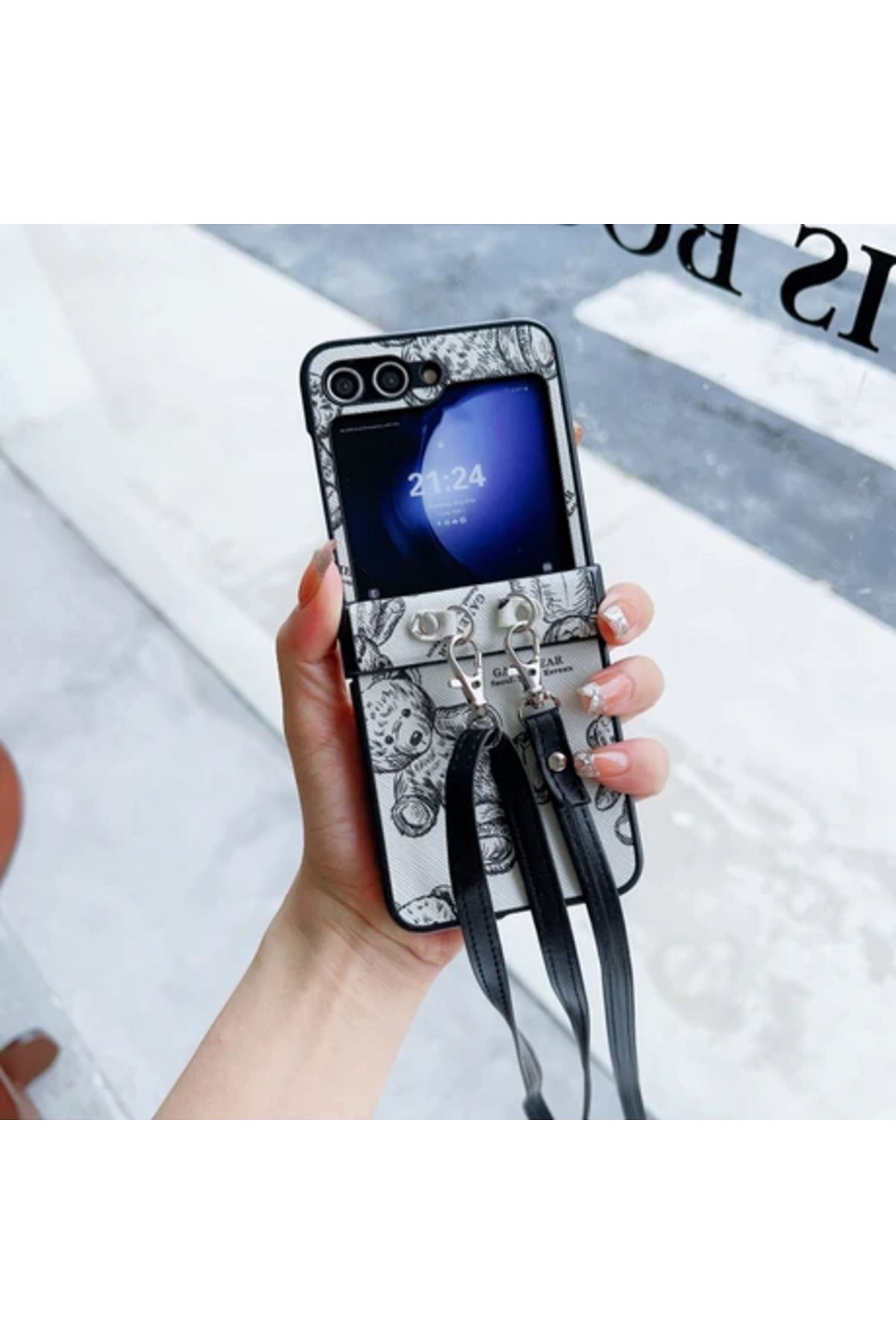 Obay igital Galaxy Z Flip6 5g Kılıf Sevimli Ayı Pu Deri Kaplamalı Pc Telefon Kılıfı, Çapraz Askılı-Gri