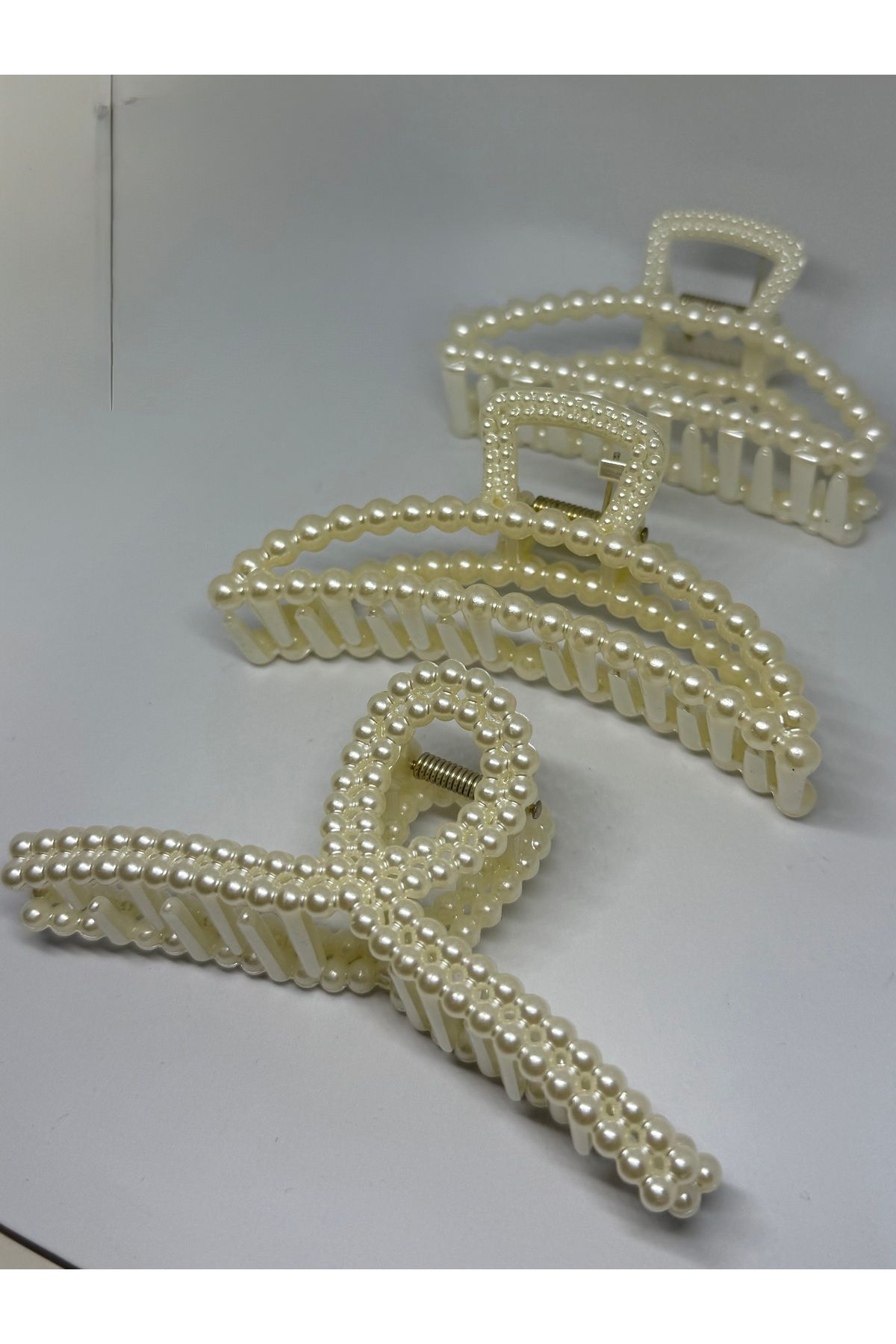 Gulsah's Store 3'lü set incili mandal toka