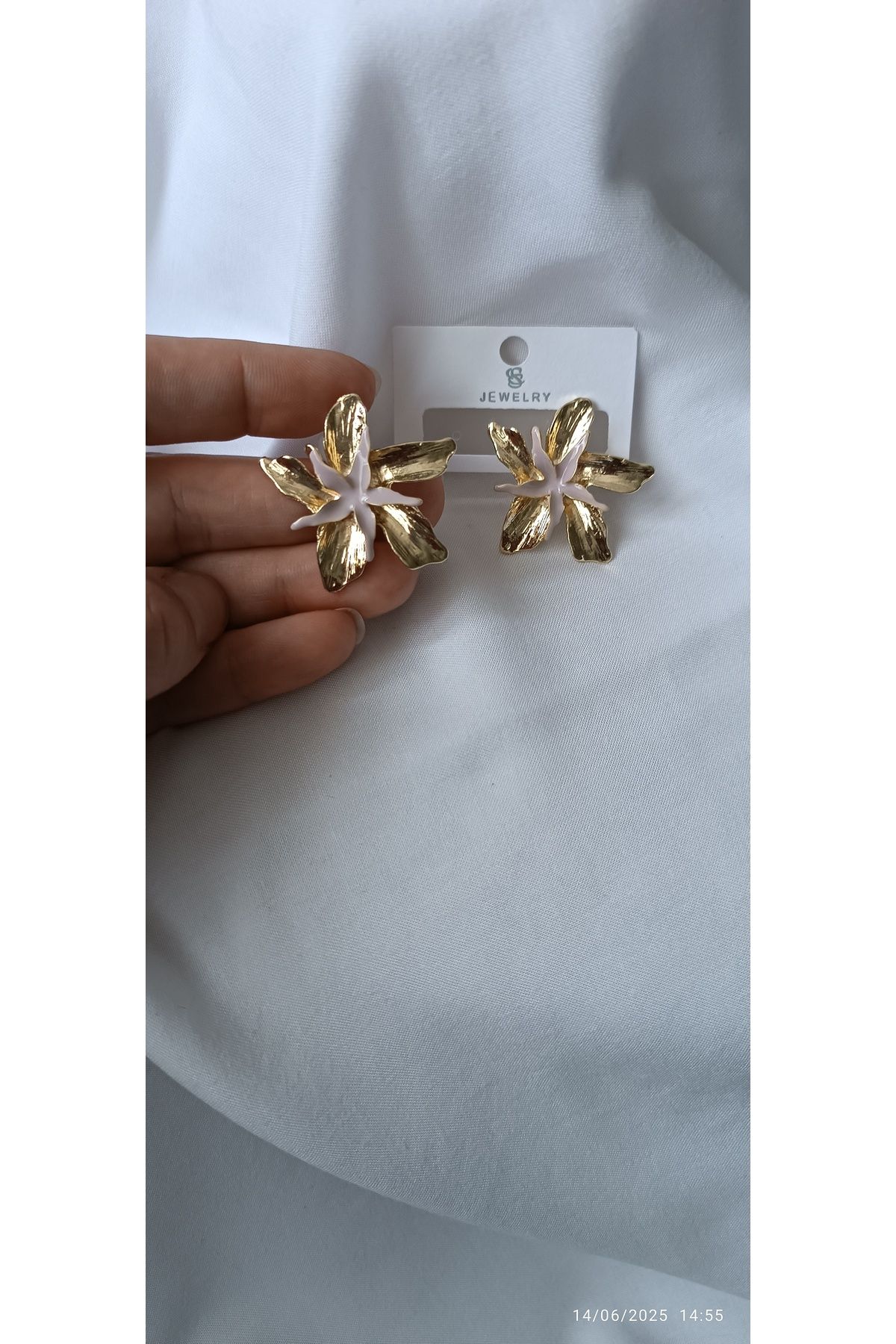 ARİ TAKI Gold&Pembe çiçek küpe