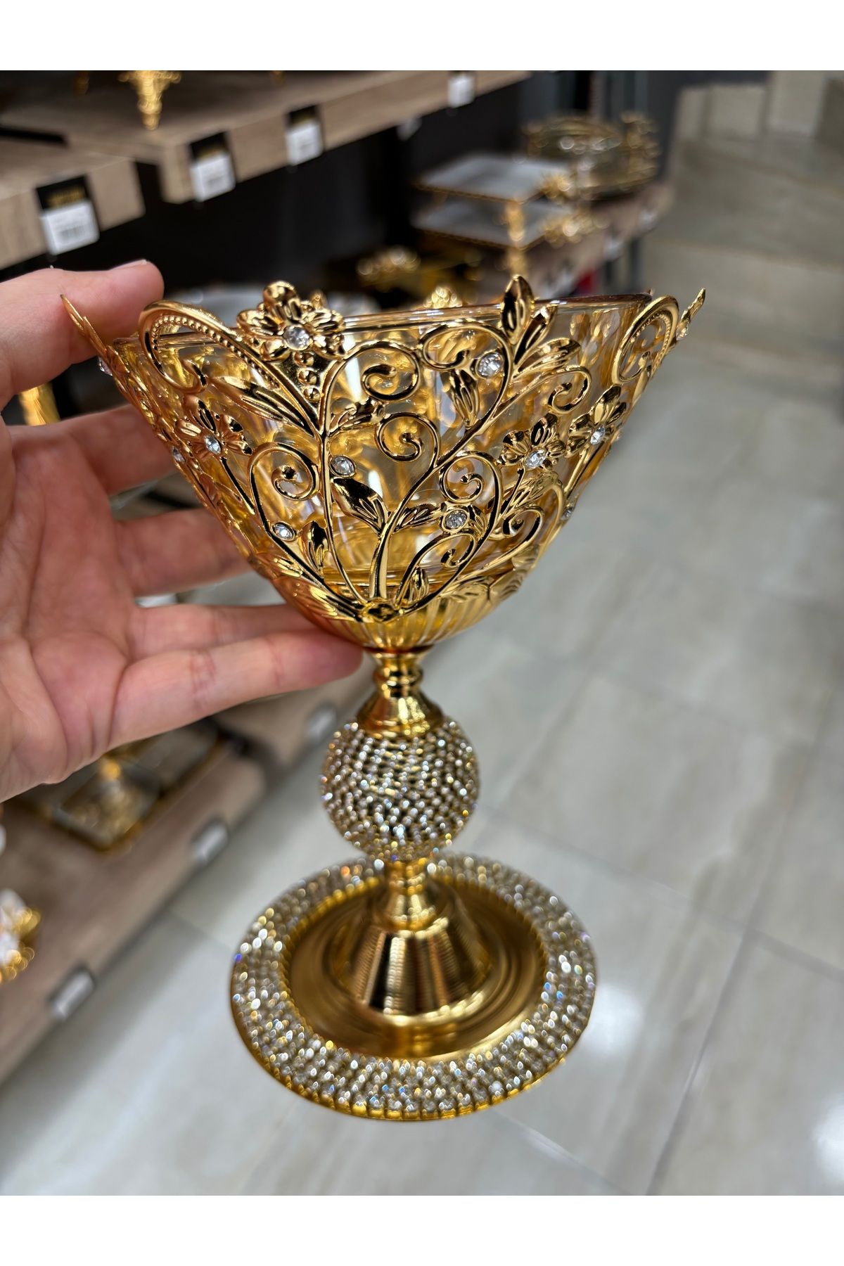 CANZEYHAM Taşlı ayaklı gold tekli şekerlik