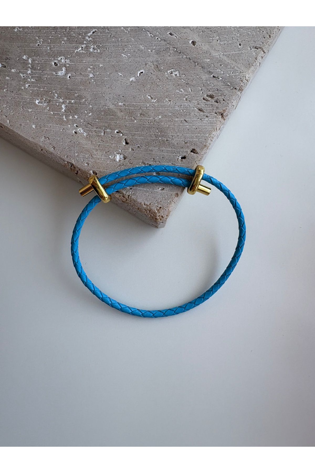 VİOLET ACCESSORİES DERİ HALAT ÖRGÜ BİLEKLİK