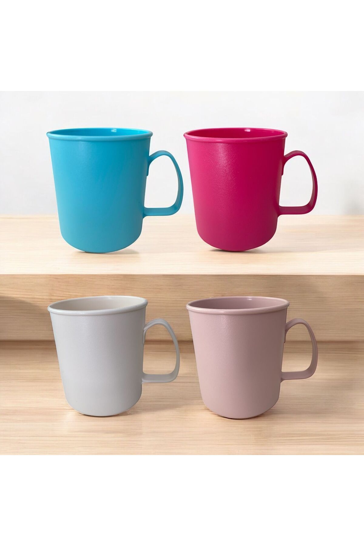 HOLLYHOME 4 Adet Plastik Kulplu Kupa Bardak Plastik Su, Meşrubat Bardağı 300ml 8,5(h)x7,5cm