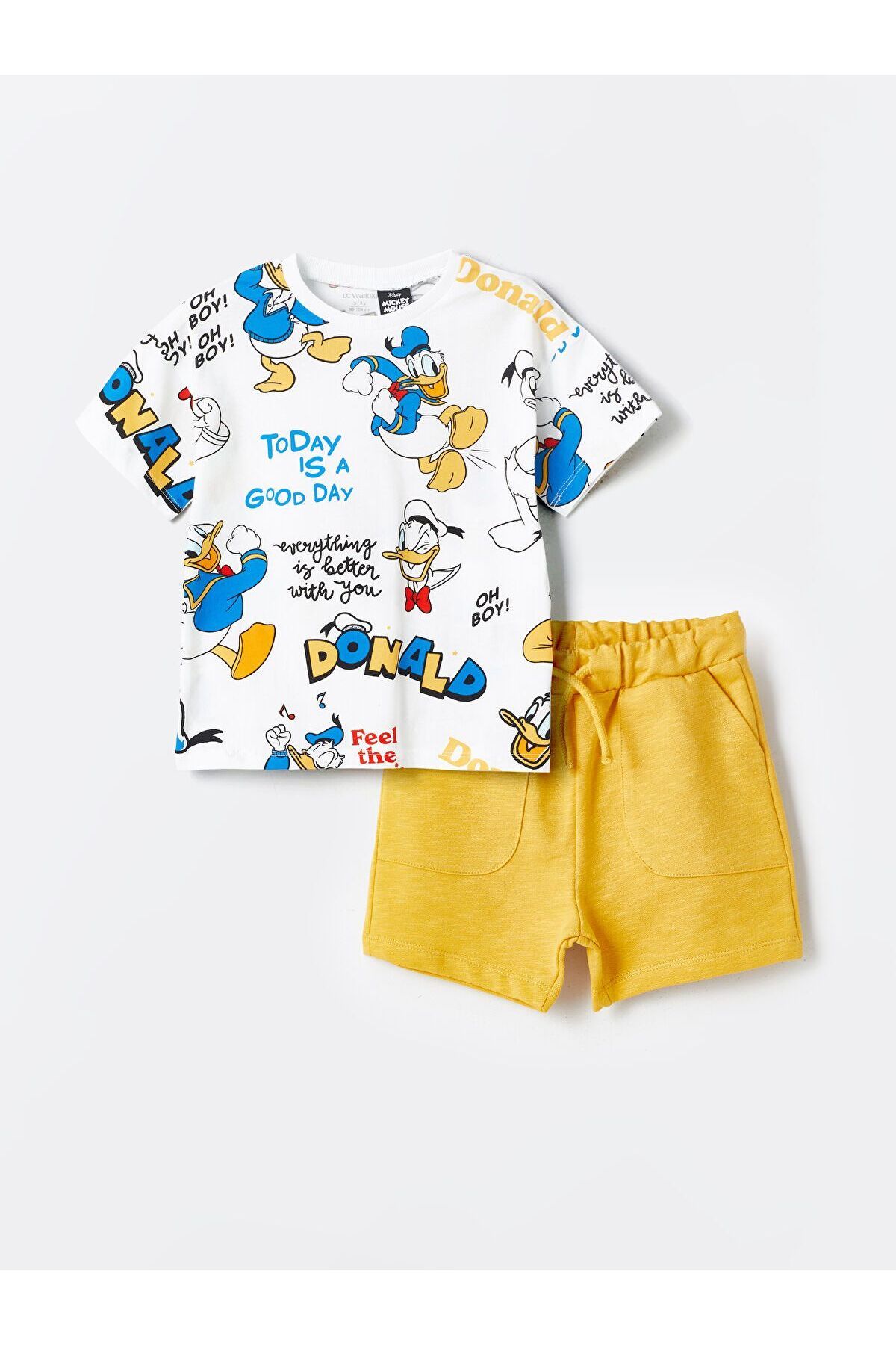 LC Waikiki Bisiklet Yaka Donald Duck Baskılı Erkek Bebek Tişört ve Şort 2'li Takım
