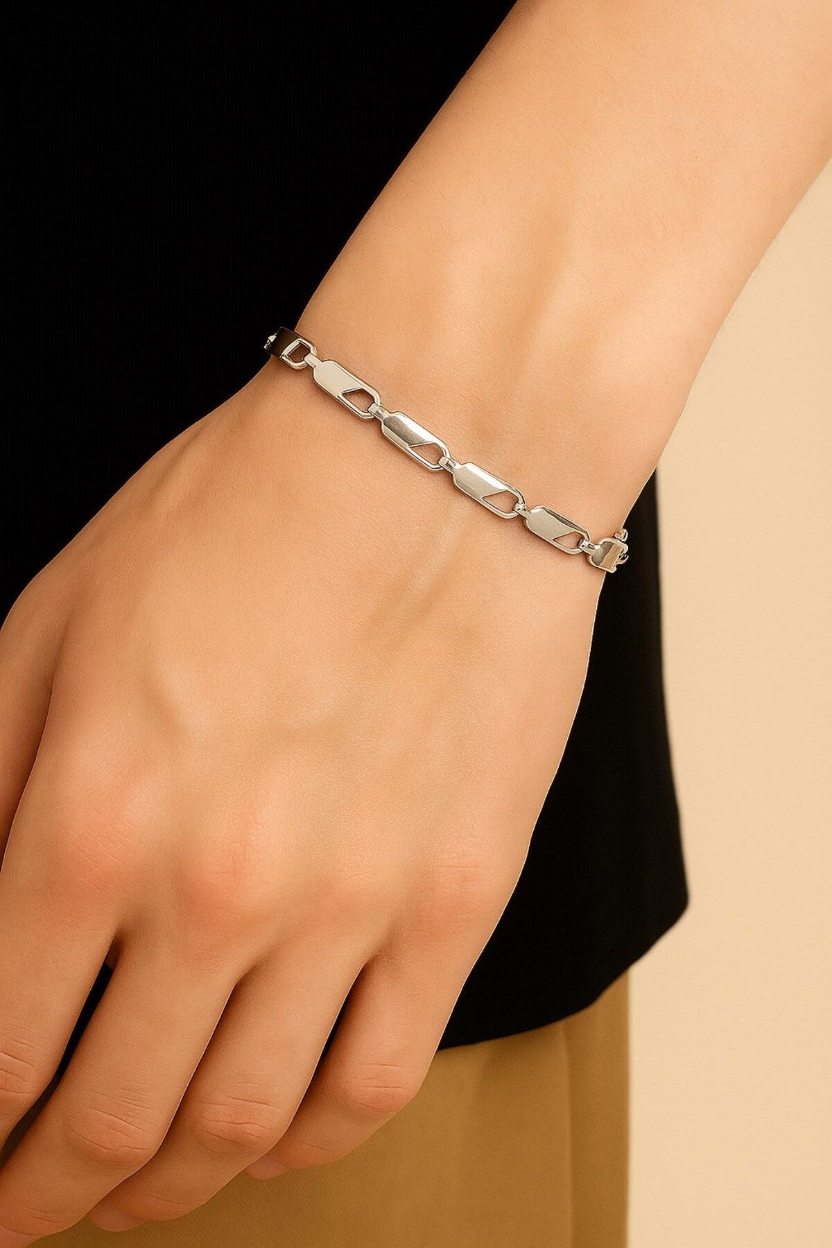 X-Lady Accessories Gümüş Renk Kesik Arpa Unisex Çelik Bileklik - 3349