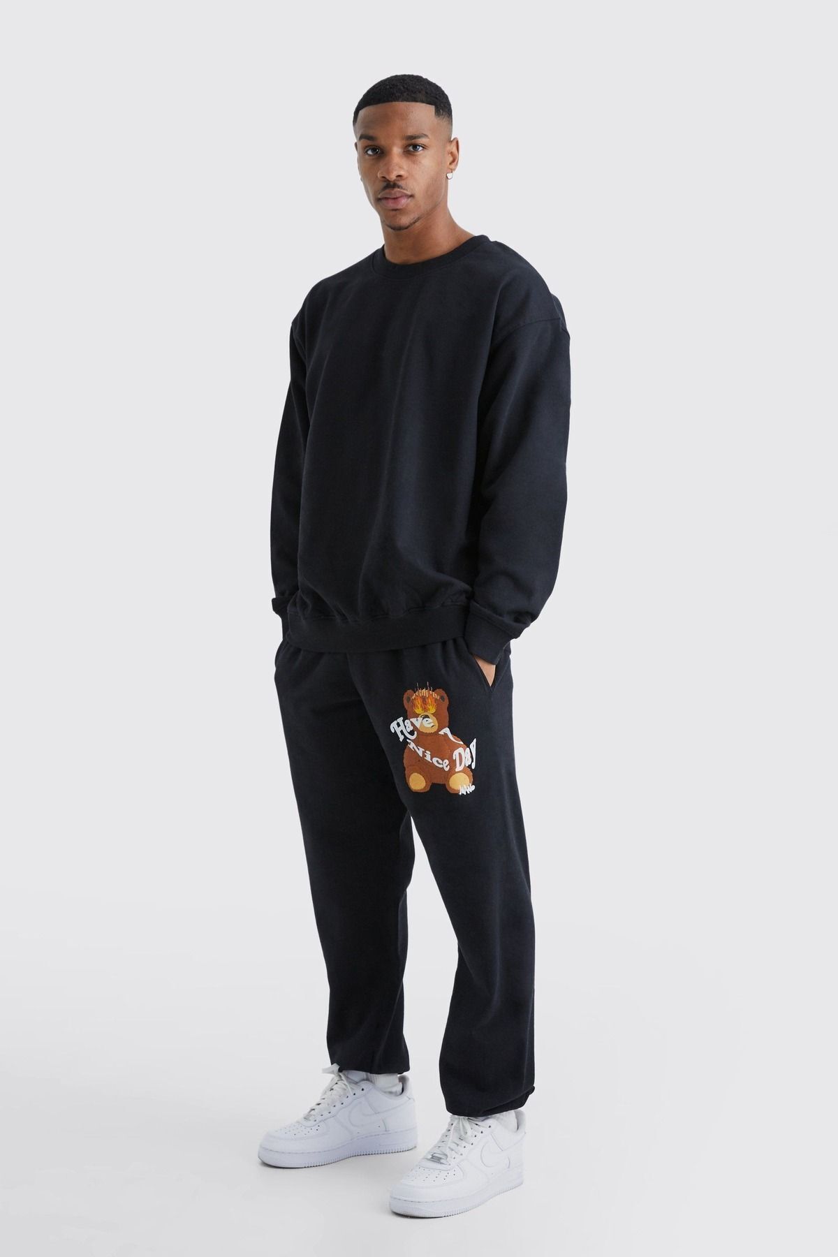 Boi Alev Gözlü Ayı Eşofman Takımı - Siyah Baskılı Takım Jogger Sweatshirt Lastik Paça Bisiklet Yaka
