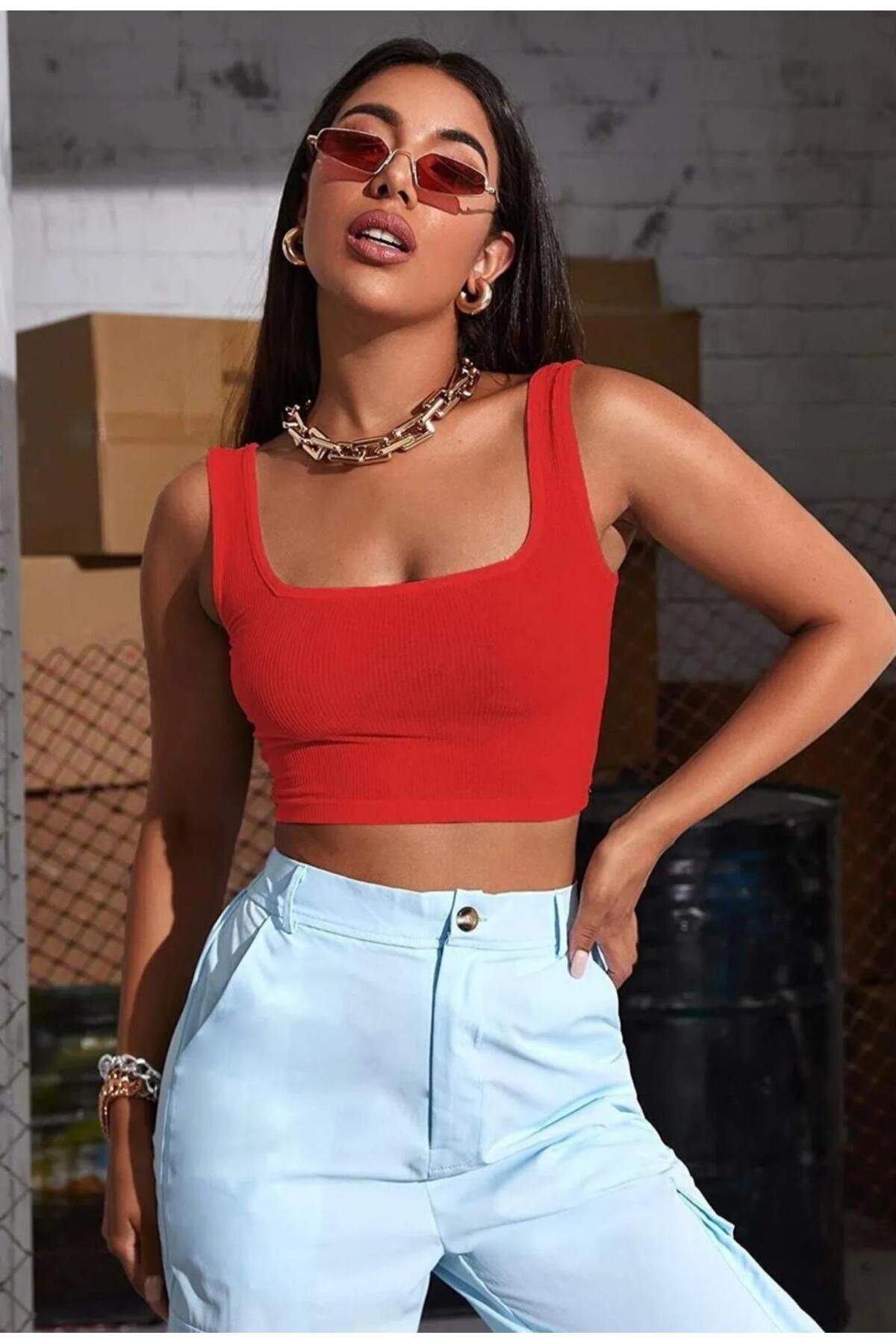 ARONA kadın kırmızı askılı crop bluz