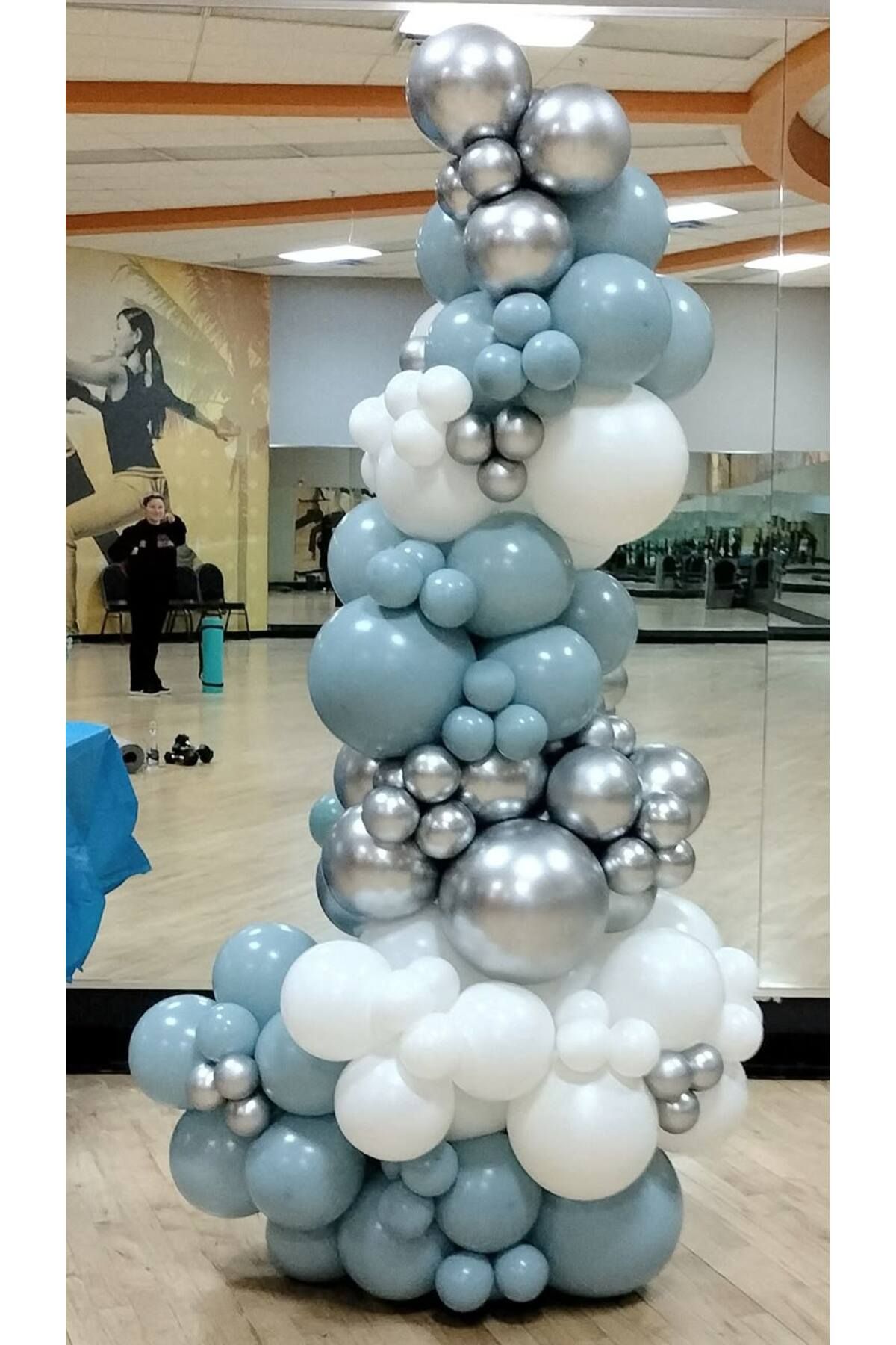 Parti Düşleri Doğum günü Balon Zincir Seti 100'lü (Fırtına mavi - Beyaz - Krom Gümüş)
