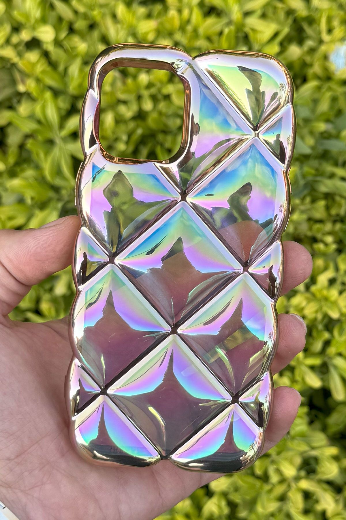 CEPSTOK Apple iPhone 15 Kılıf Hologramlı Pofuduk Darbe Önleyici Silikon Kapak