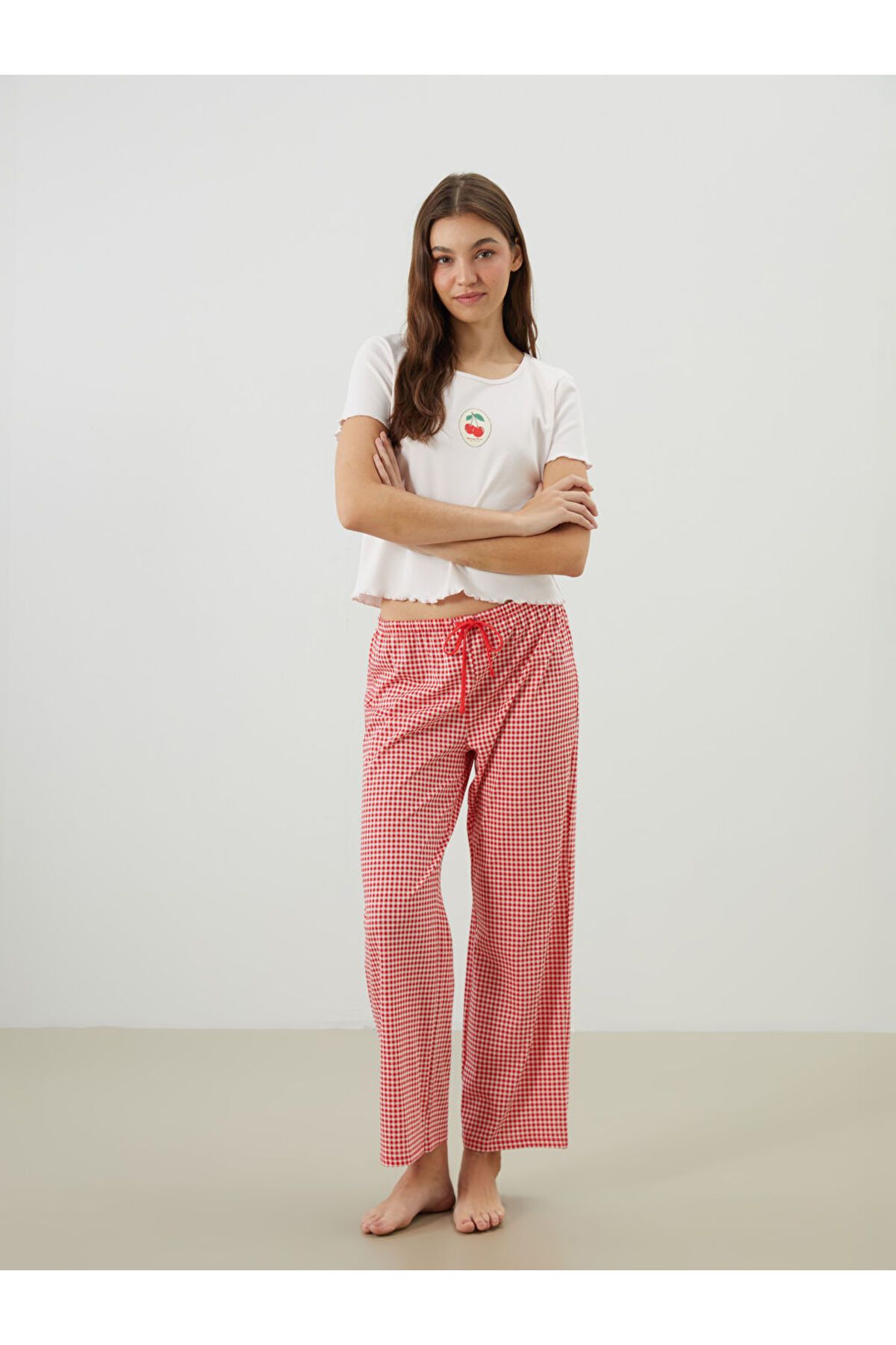LC Waikiki Petite Bisiklet Yaka Baskılı Kadın Pijama Takımı