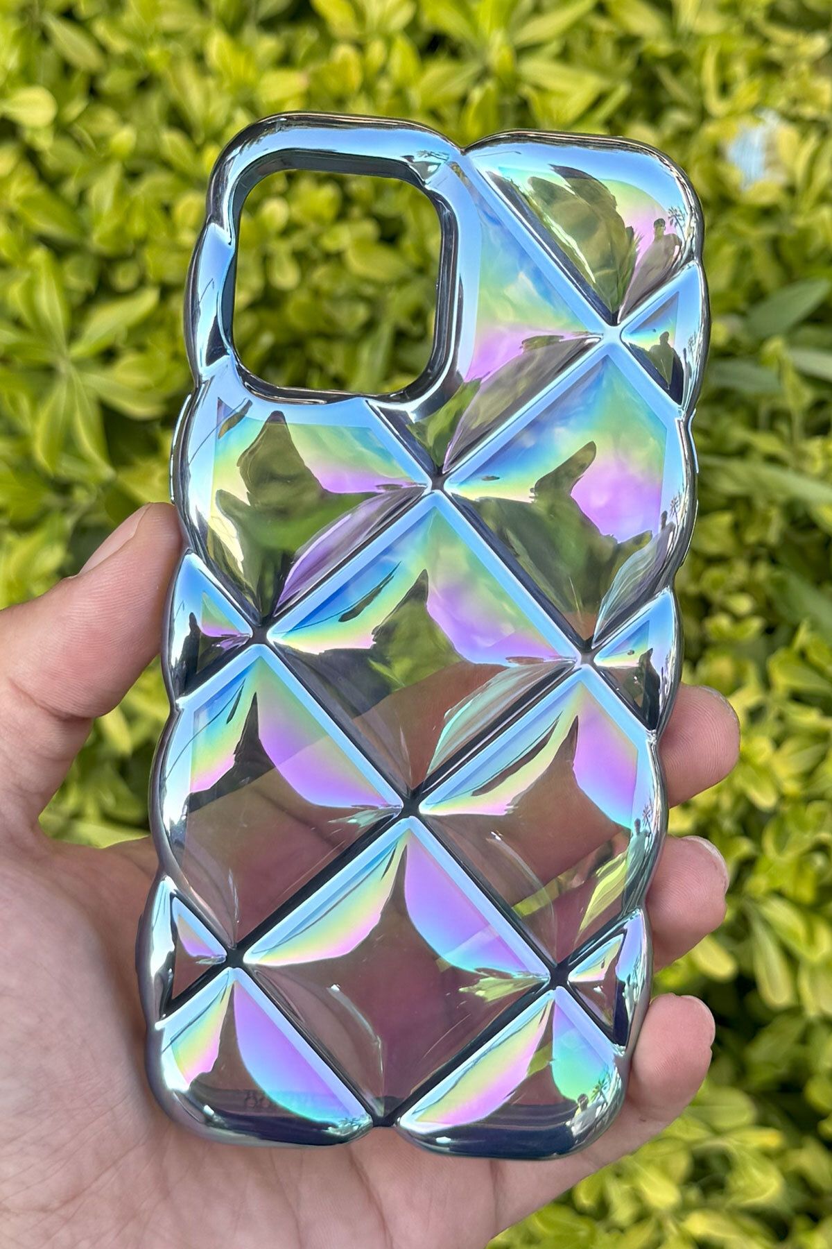 CEPSTOK Apple iPhone 12/12 Pro Kılıf Hologramlı Pofuduk Darbe Önleyici Silikon Kapak