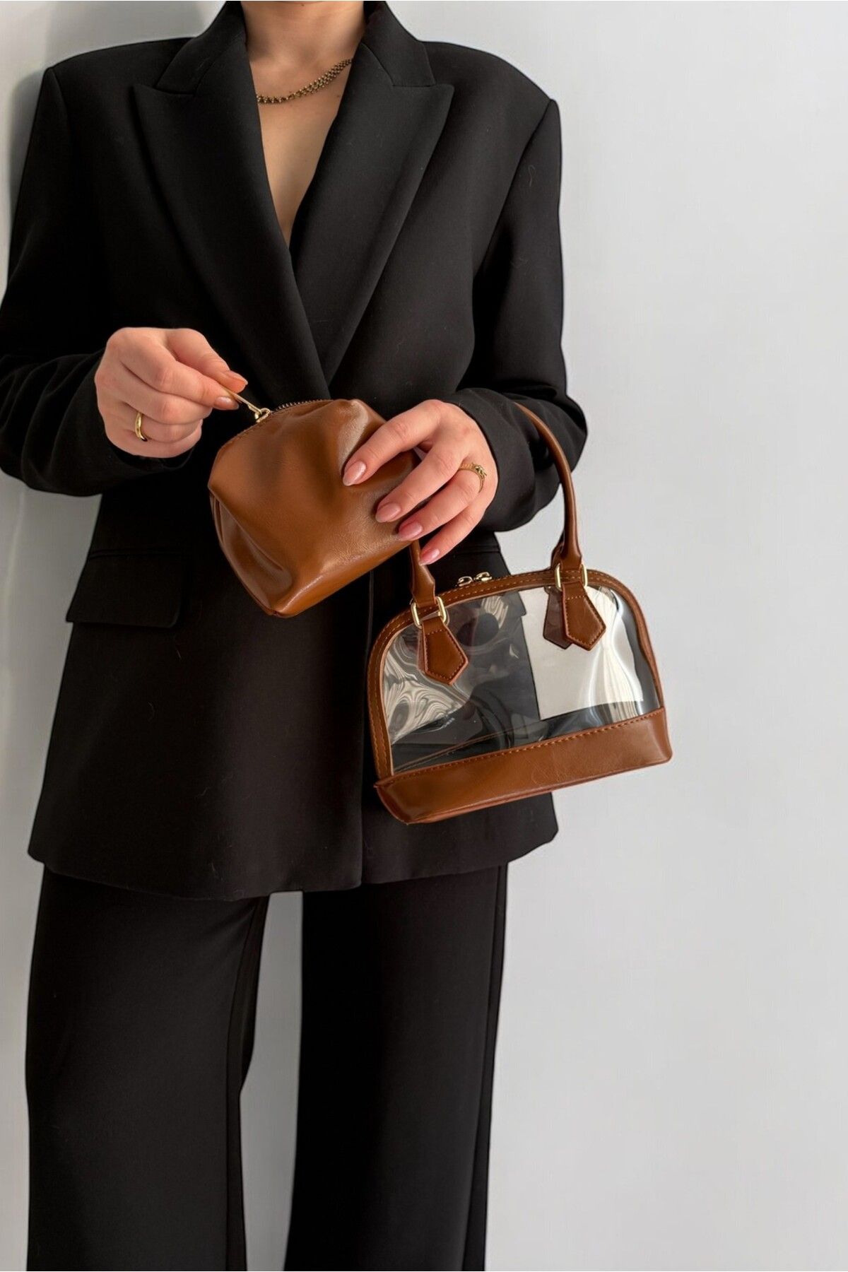 Yuka Atelier Betty Yavrulu Şeffaf ve Çapraz Askılı Mini El Çantası