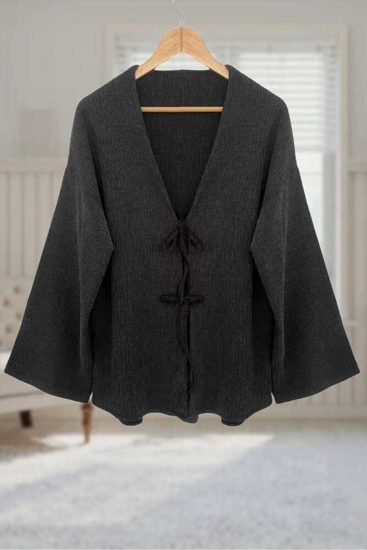 Aişe tesettür Antrasit Bürümcük Önü Bağlamalı Kimono Tunik / Likralı